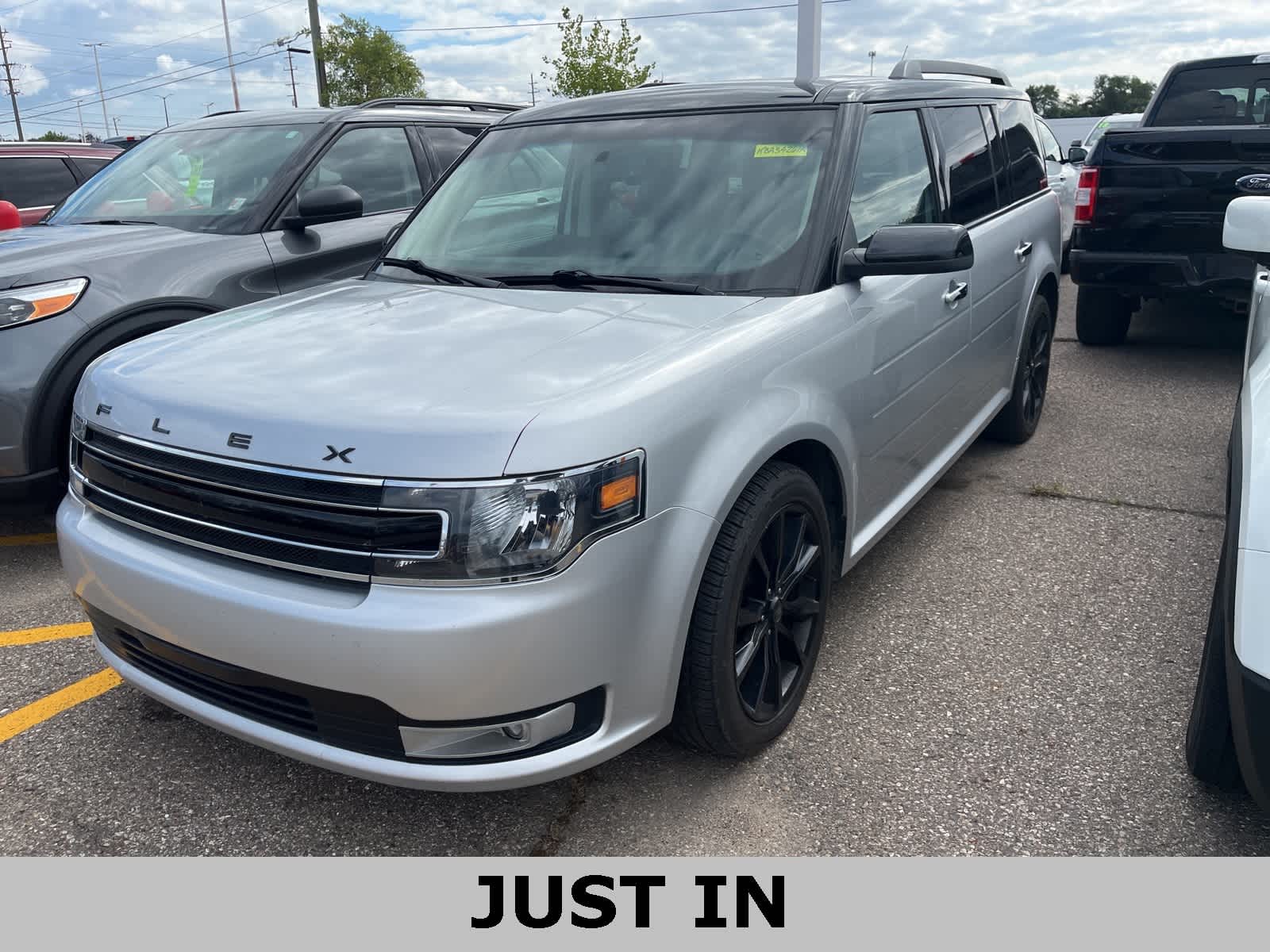 Thumbnail: 2019 Ford Flex - 1