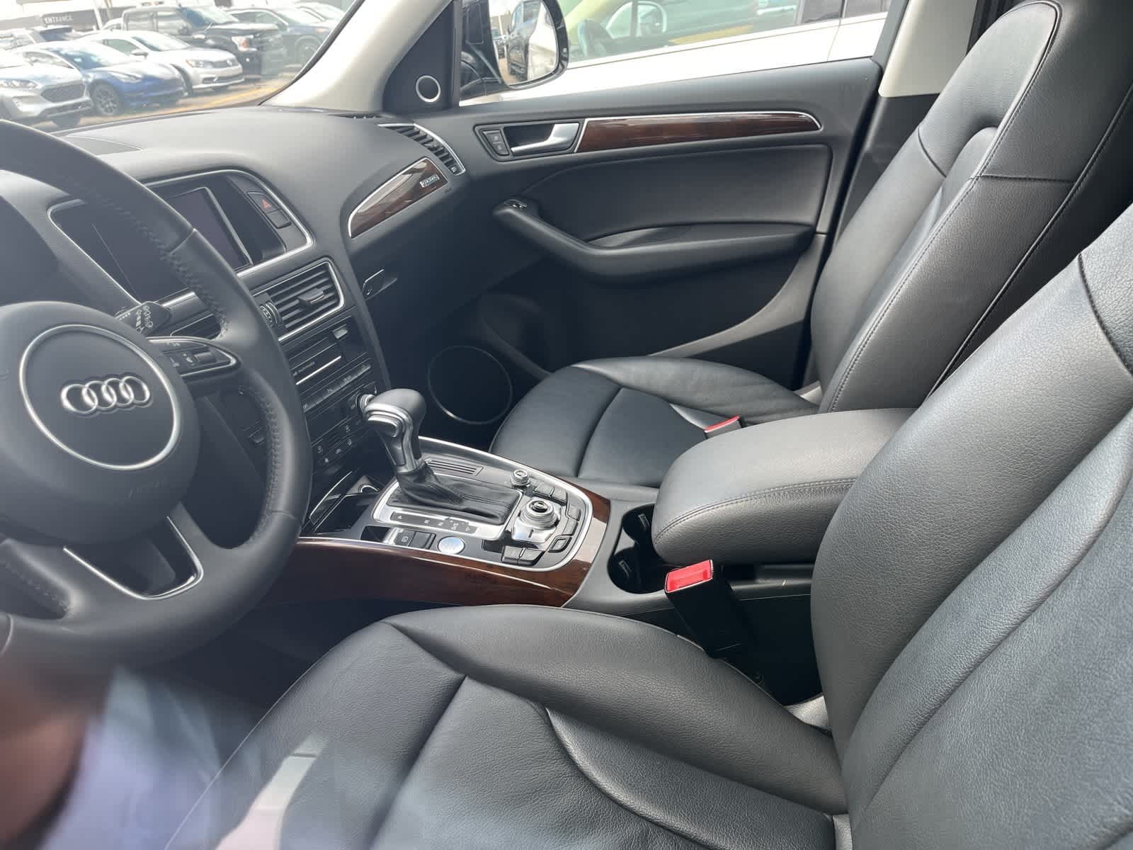 Thumbnail: 2015 Audi Q5 - 26