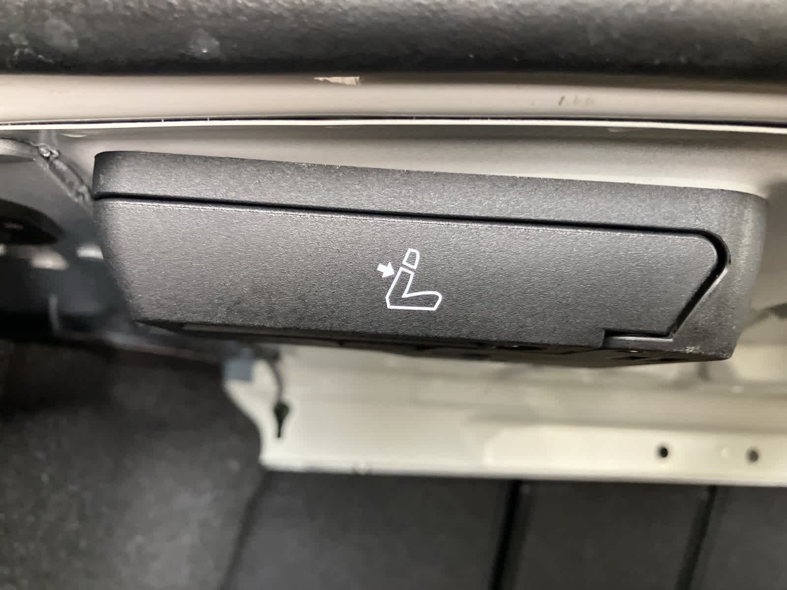 Thumbnail: 2019 BMW M5 - 31