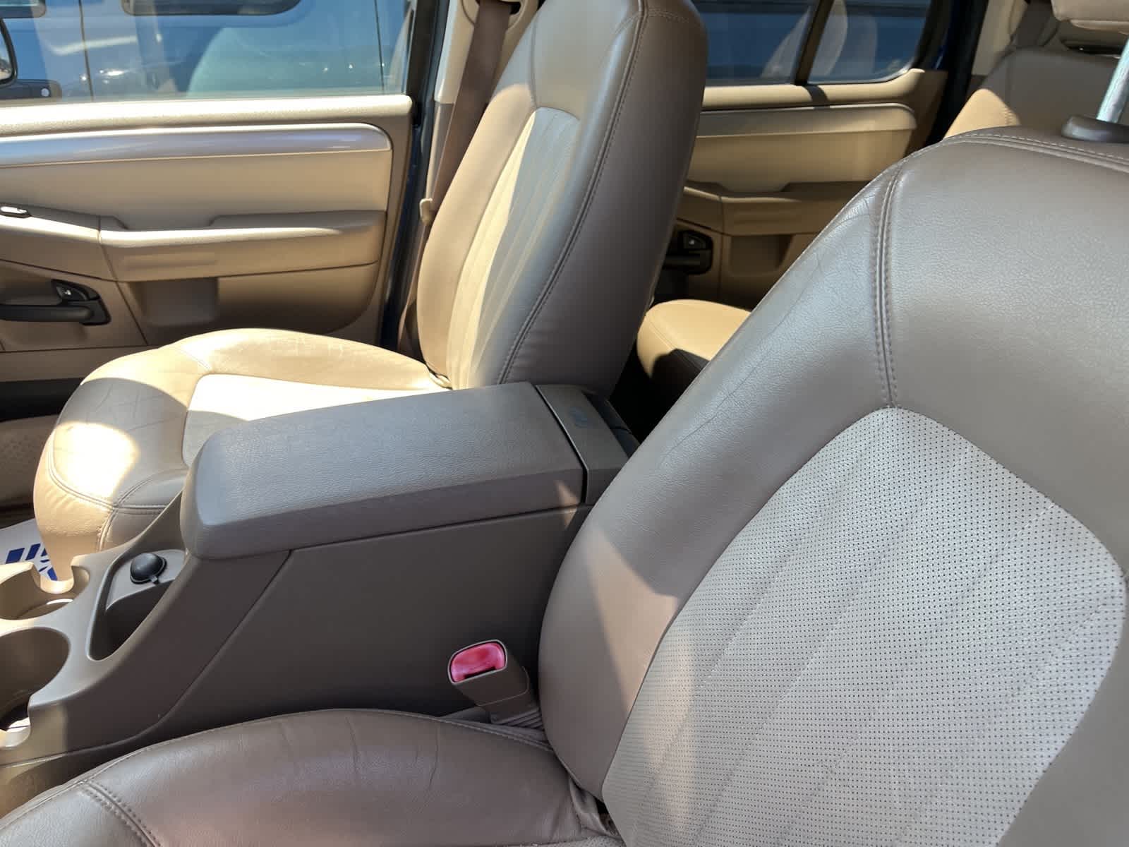 Thumbnail: 2004 Mercury Mountaineer - 11