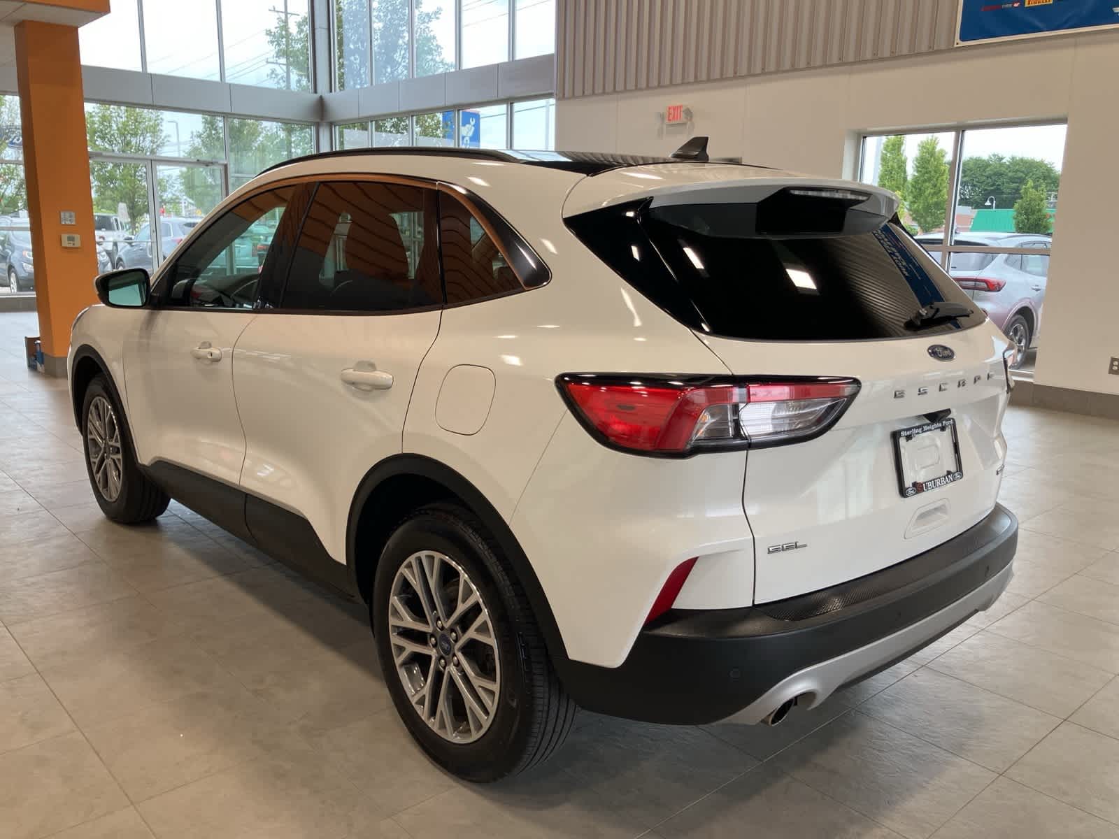 Thumbnail: 2022 Ford Escape - 7