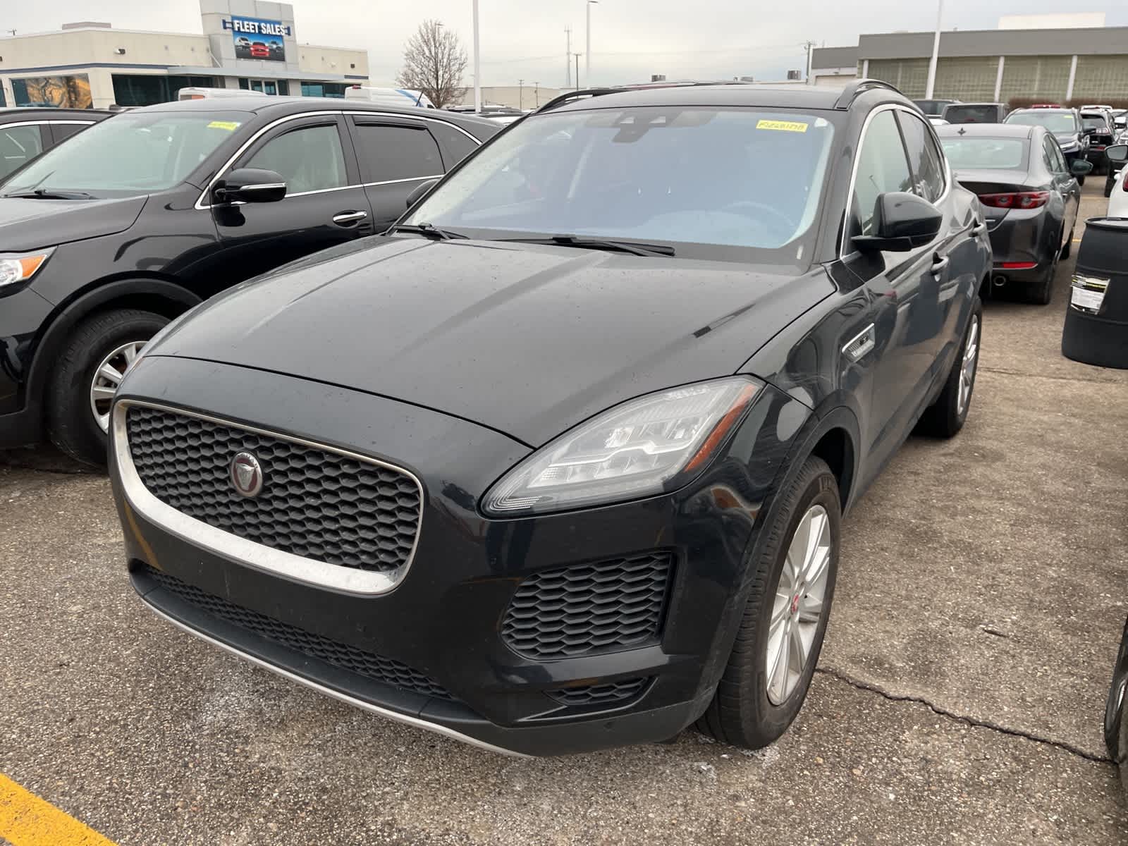 Thumbnail: 2019 Jaguar E-Pace - 3