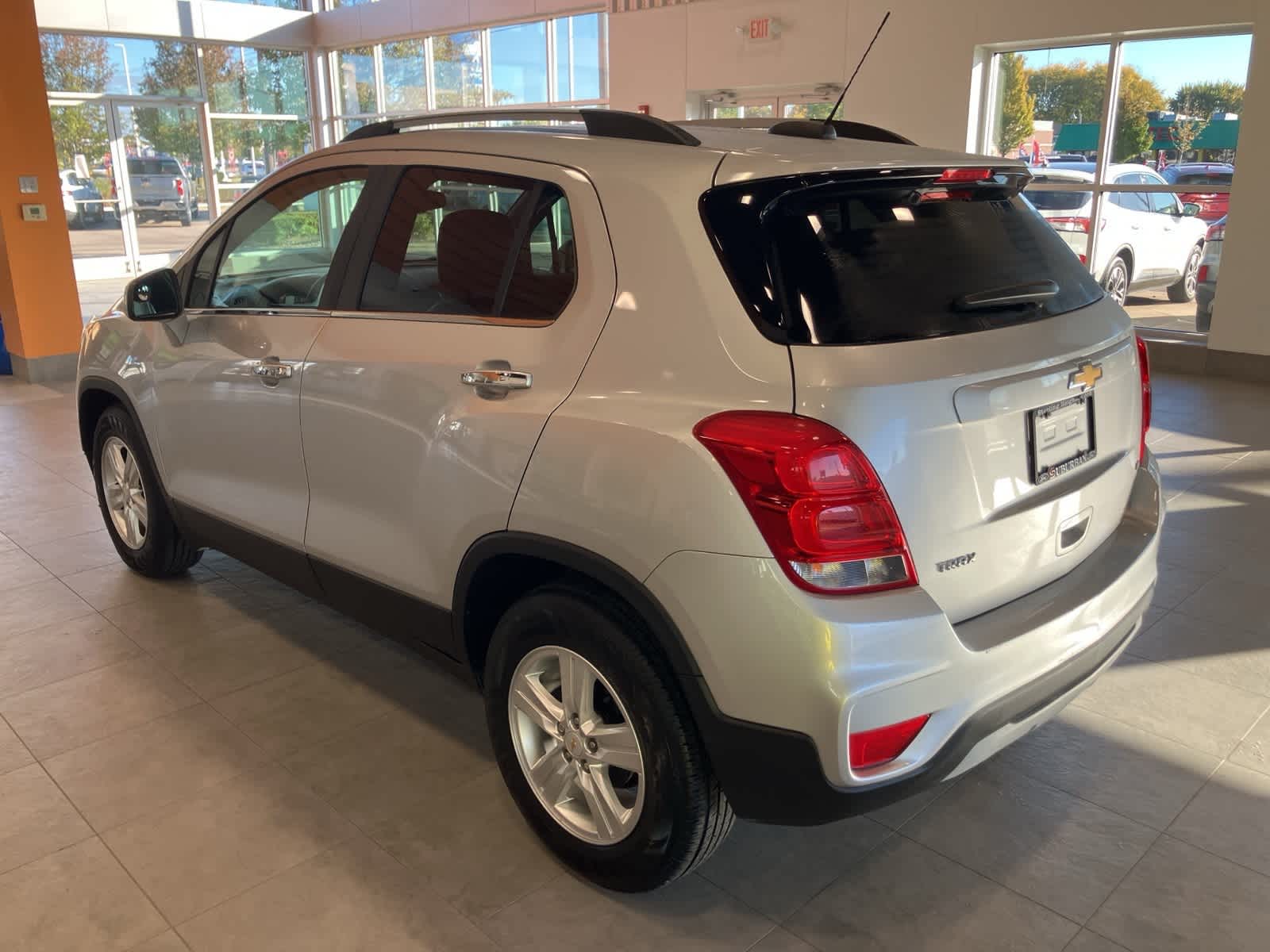 Thumbnail: 2017 Chevrolet Trax - 7