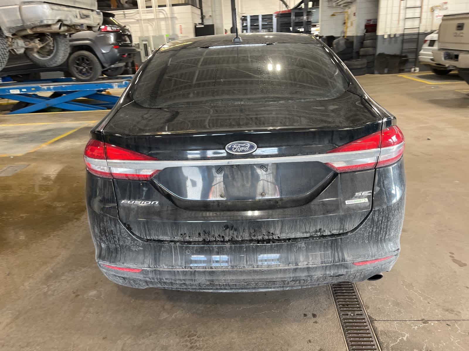 Thumbnail: 2017 Ford Fusion - 12