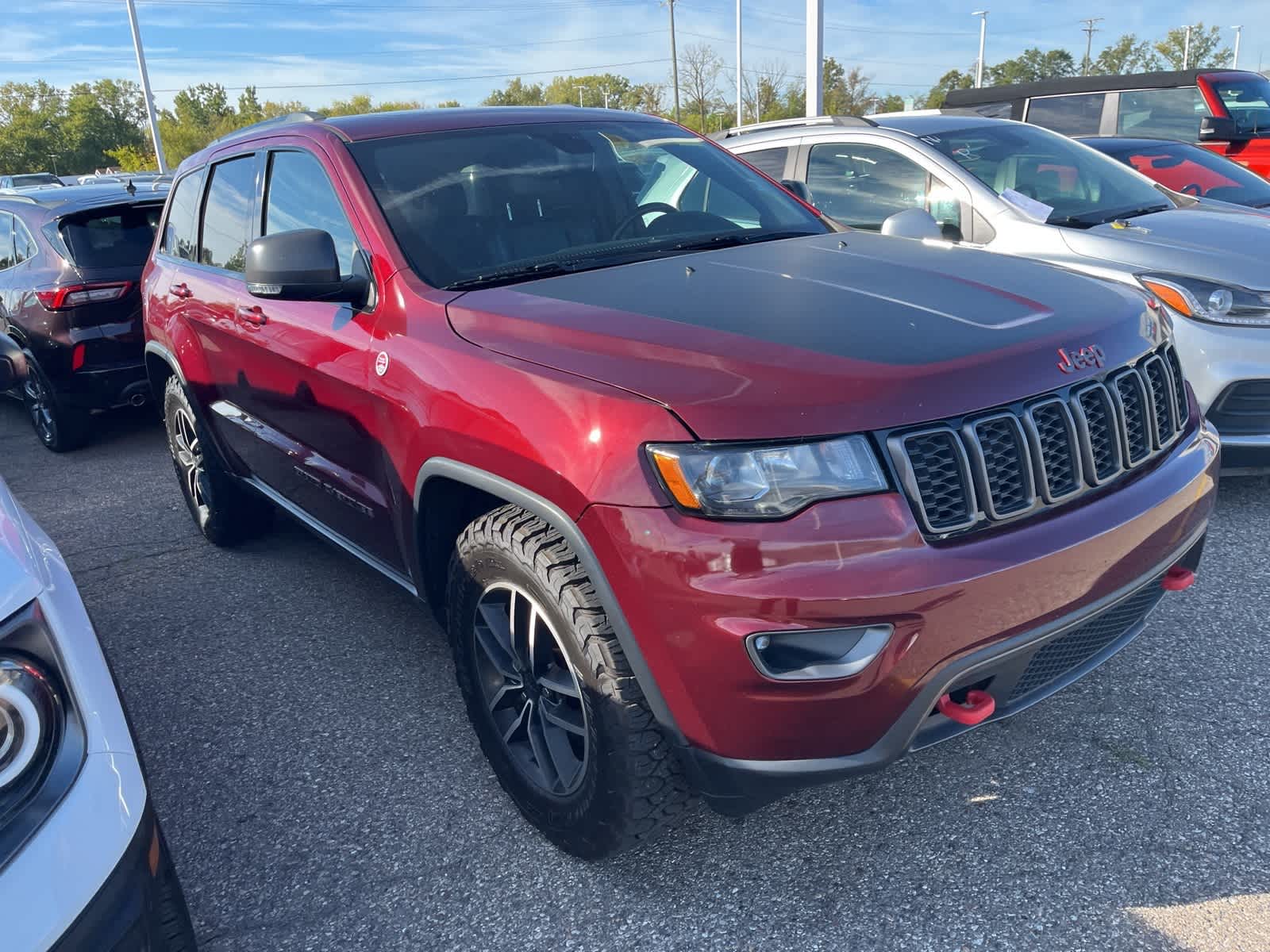 Thumbnail: 2020 Jeep Grand Cherokee - 20