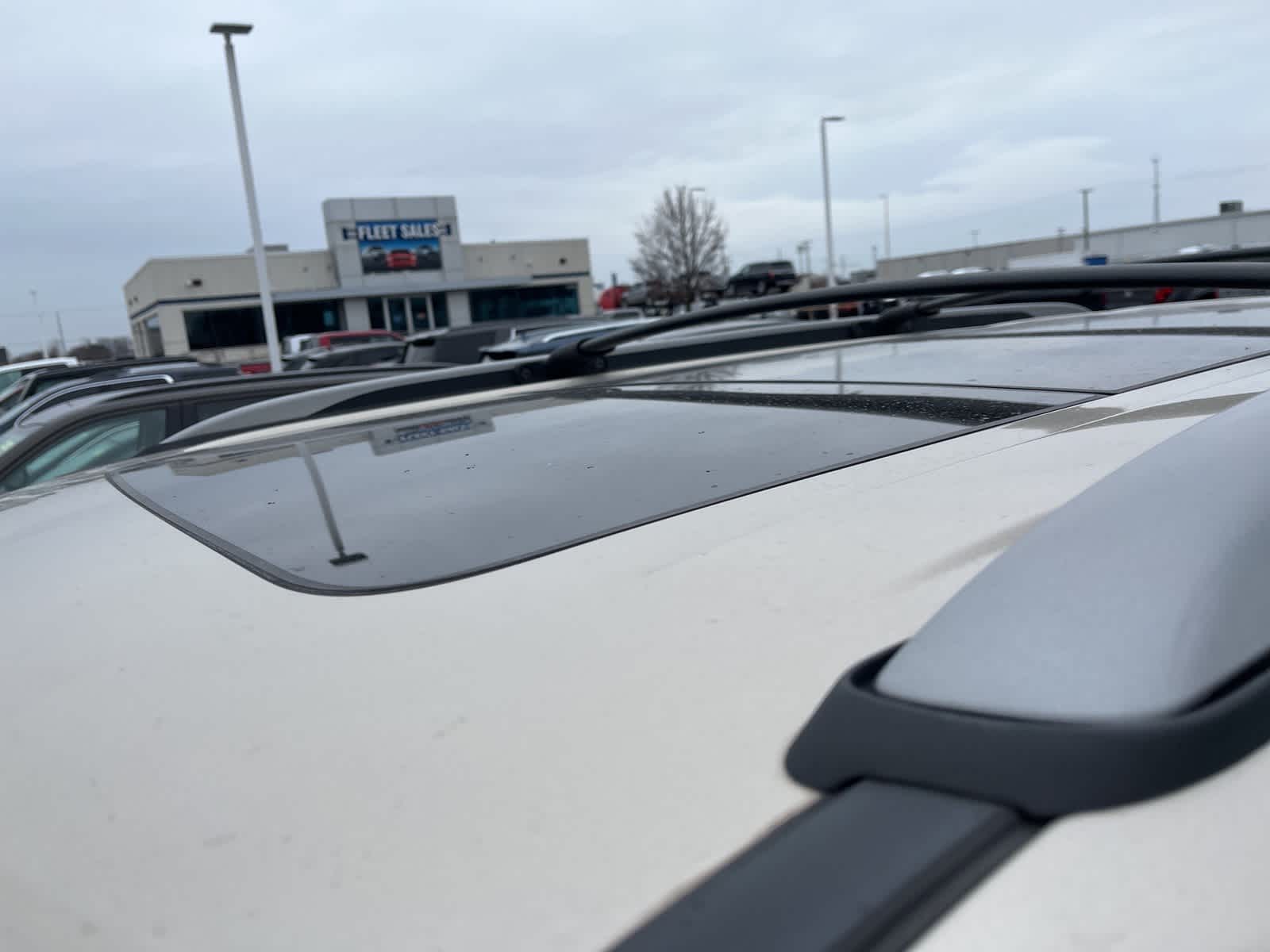 Thumbnail: 2017 Ford Explorer - 23