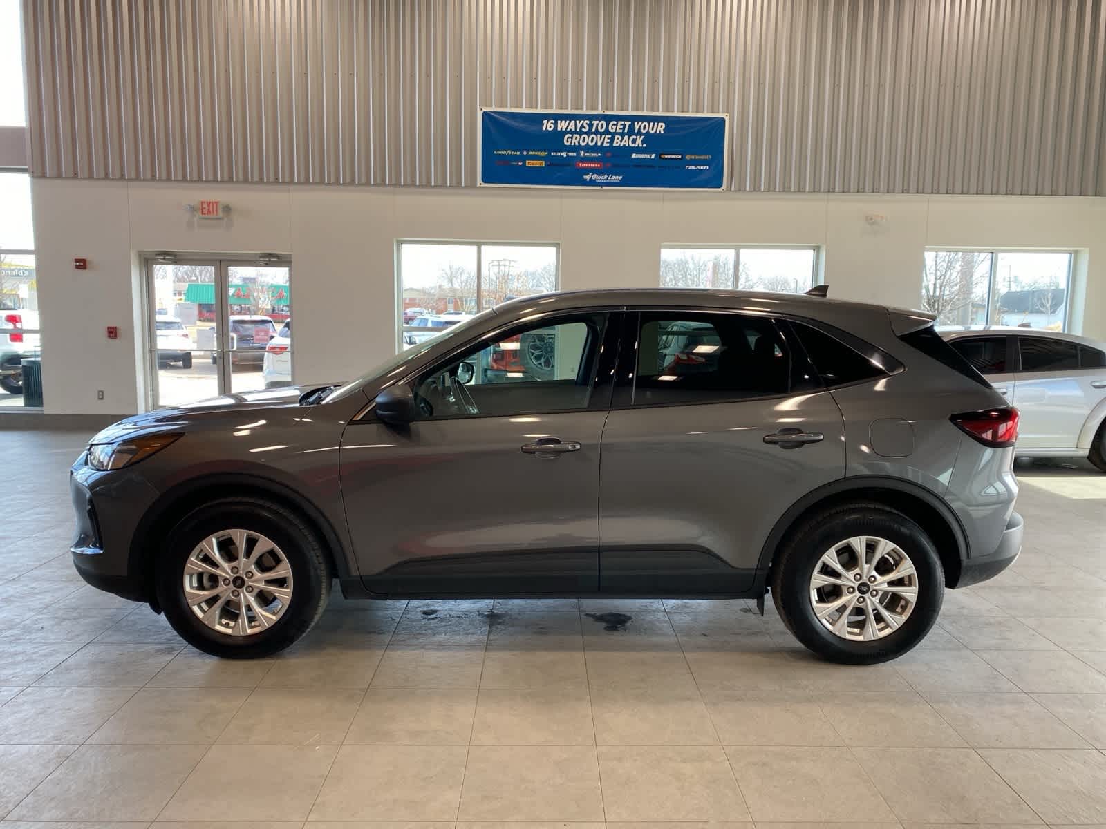 Thumbnail: 2023 Ford Escape - 2