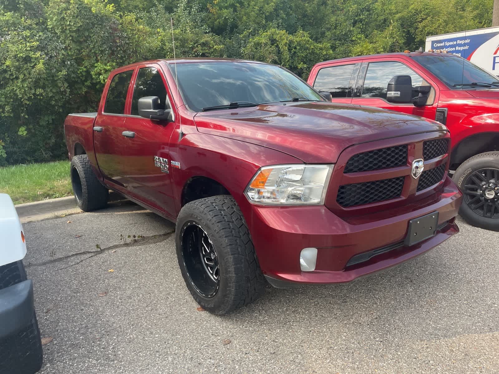 Thumbnail: 2019 RAM 1500 Classic - 19