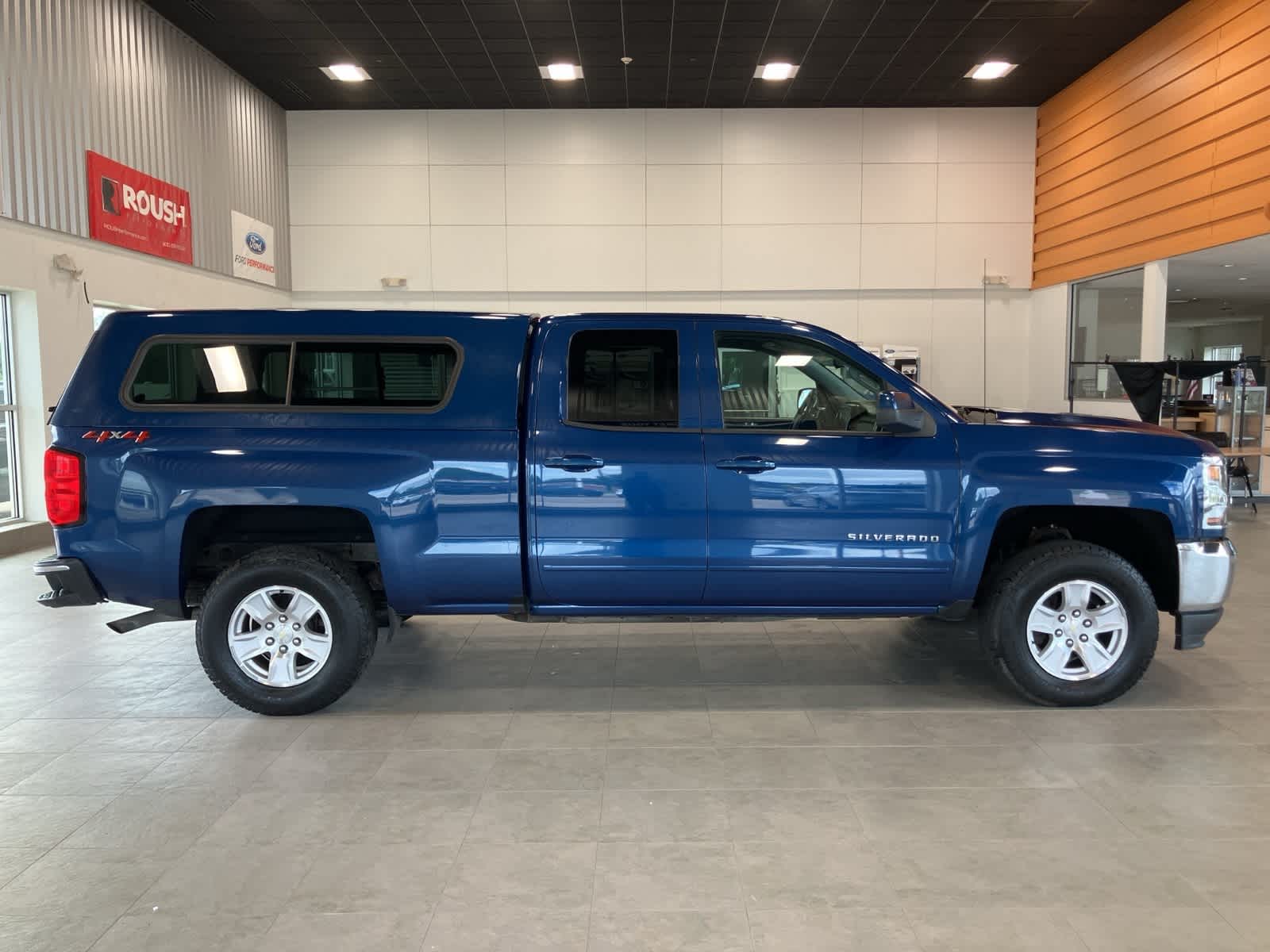 Thumbnail: 2018 Chevrolet Silverado 1500 - 4