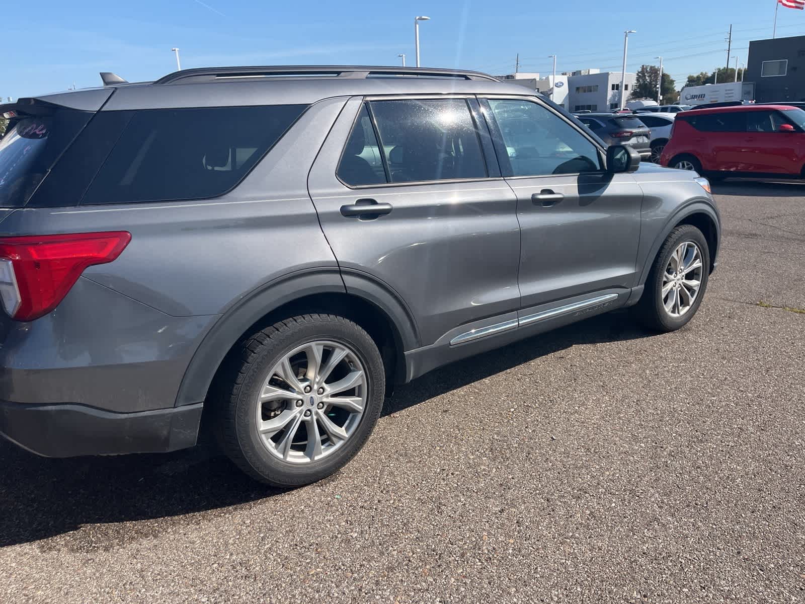 Thumbnail: 2021 Ford Explorer - 14