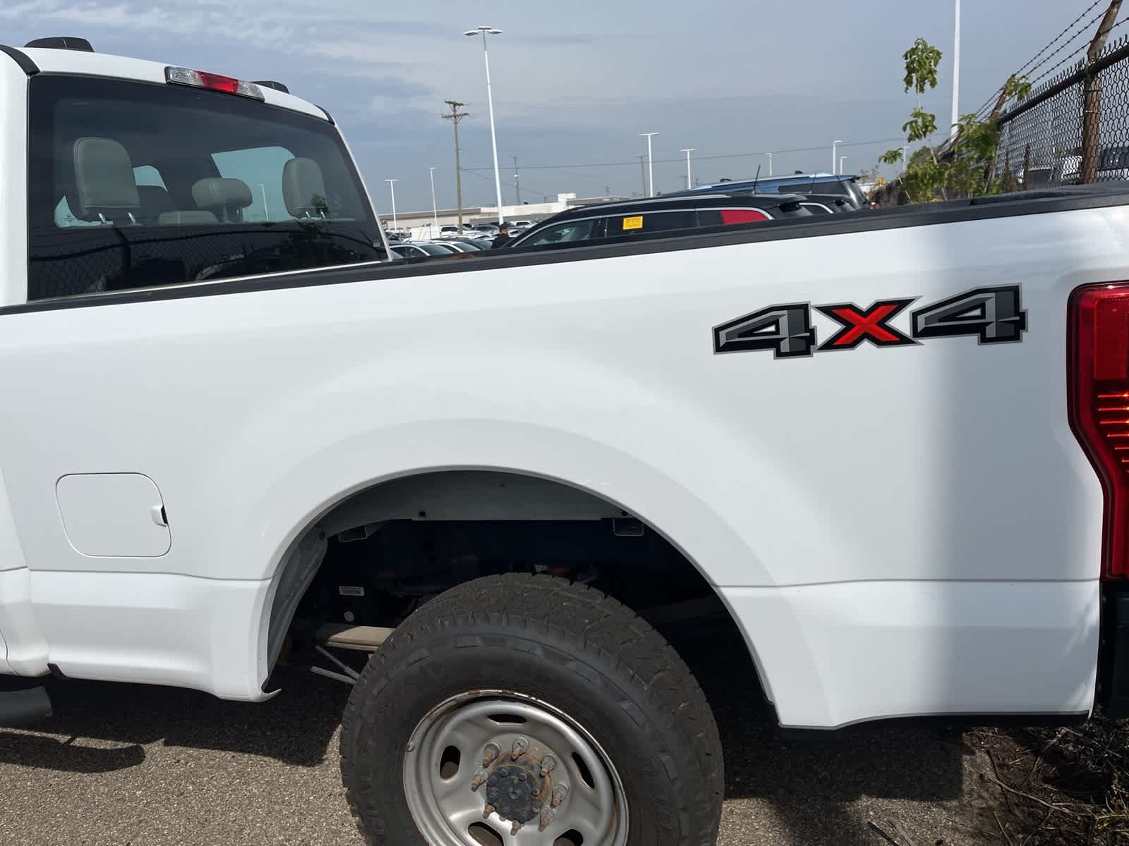 Thumbnail: 2020 Ford Econoline - 10
