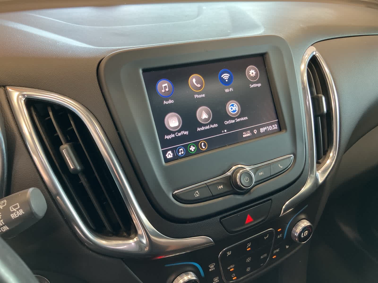 Thumbnail: 2021 Chevrolet Equinox - 17