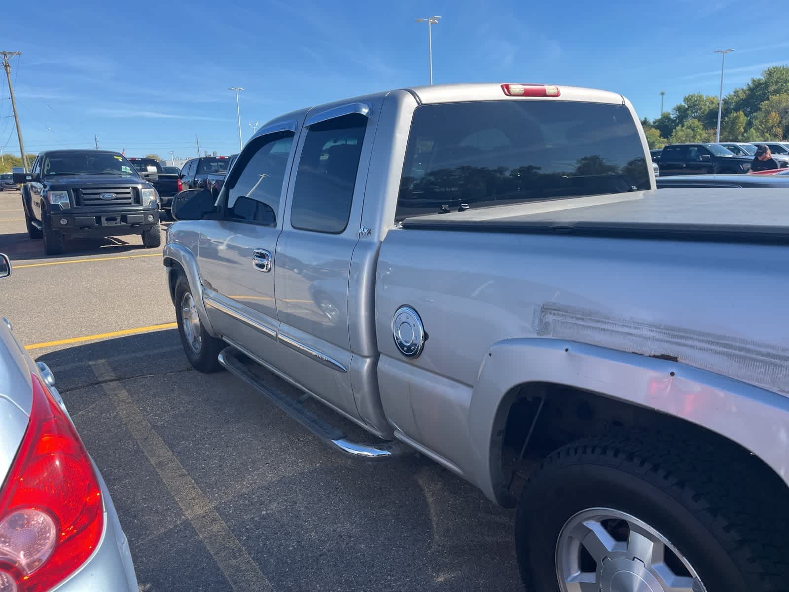 Thumbnail: 2005 GMC Sierra 1500 - 10