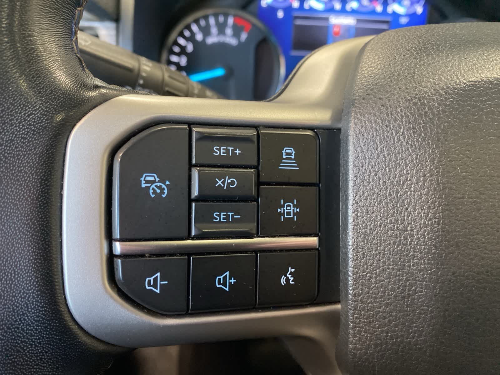 Thumbnail: 2023 Ford Expedition - 20