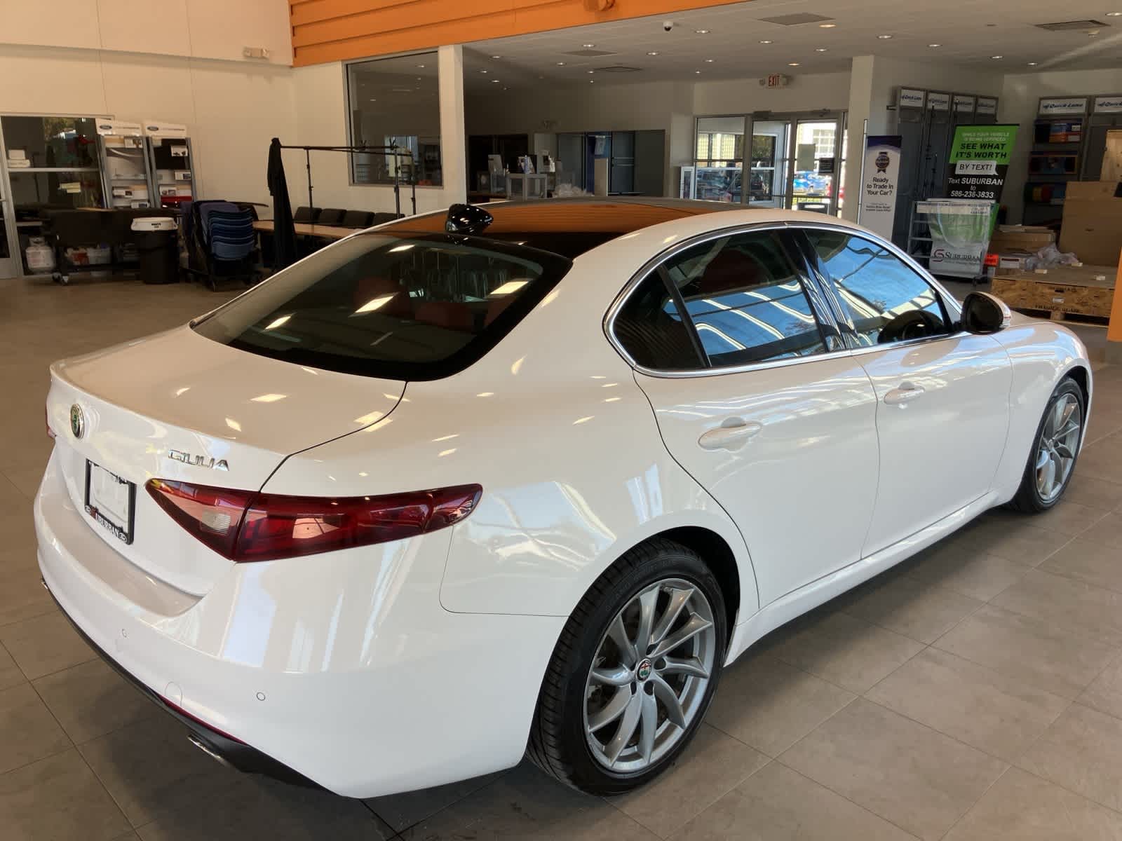 Thumbnail: 2020 Alfa Romeo Giulia - 5