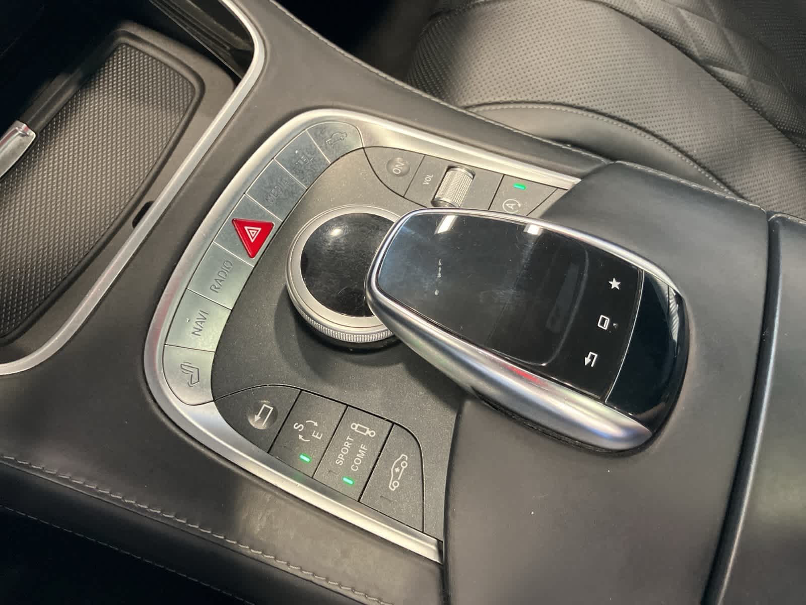 Thumbnail: 2016 Mercedes-Benz S-Class - 18
