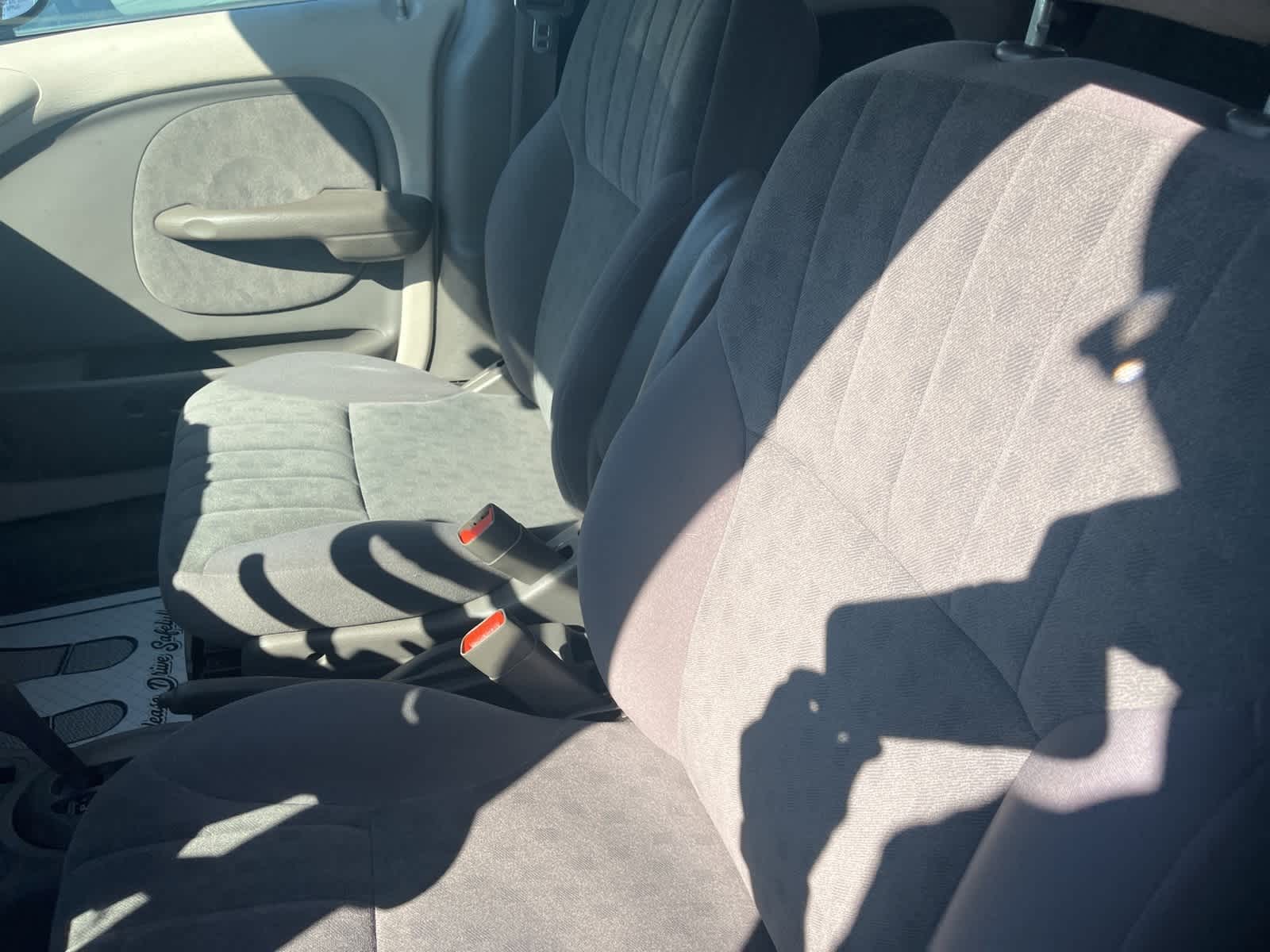 Thumbnail: 2002 Chrysler PT Cruiser - 23