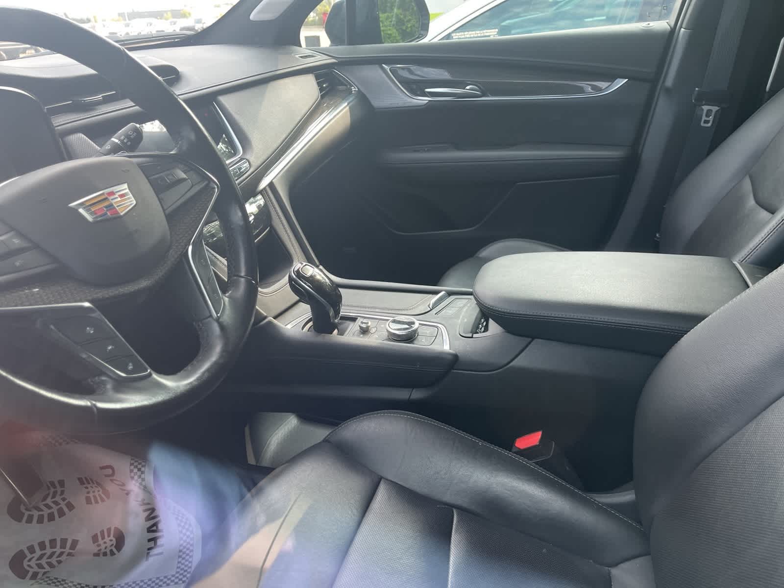 Thumbnail: 2021 Cadillac XT5 - 24