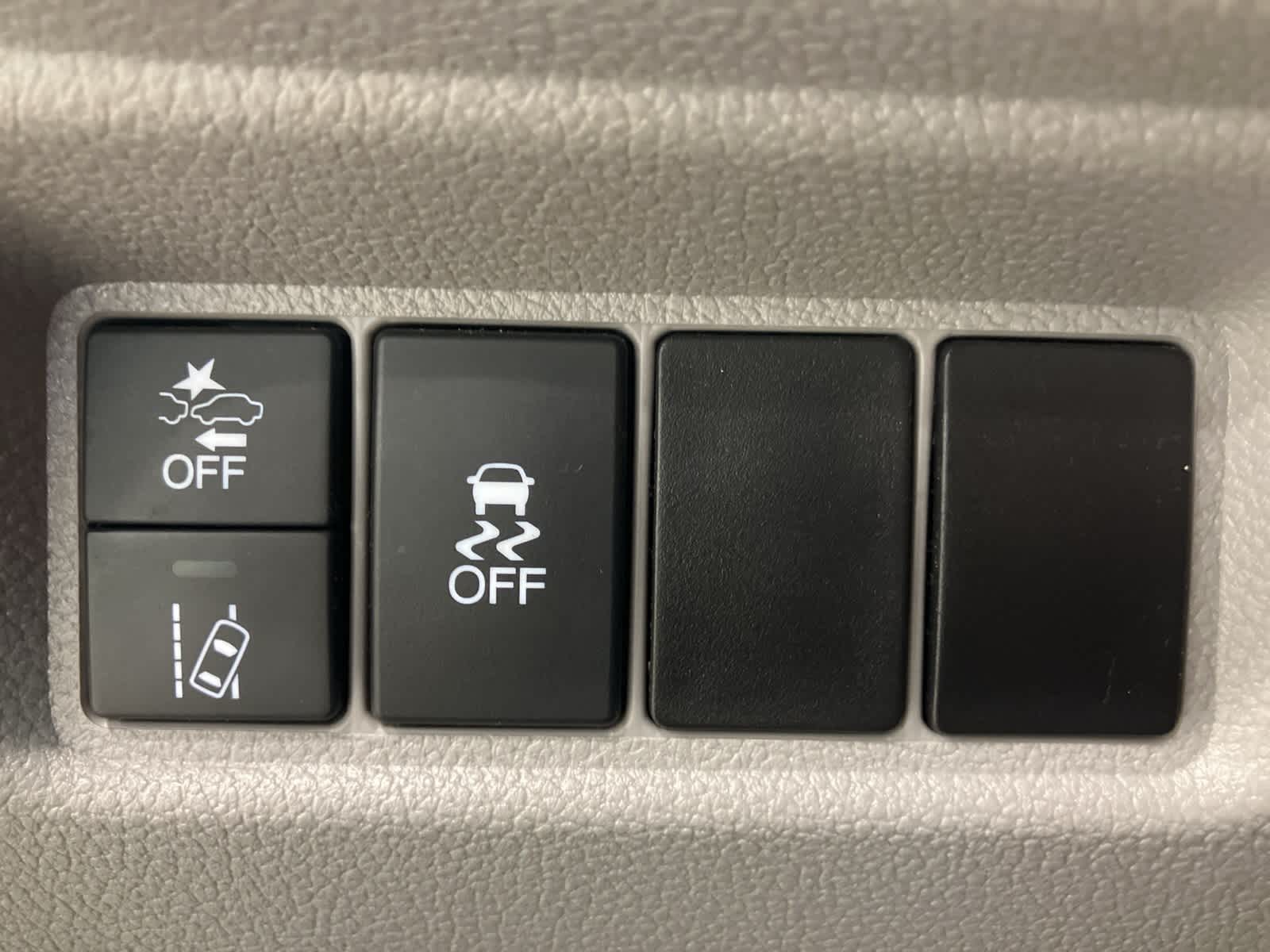 Thumbnail: 2019 Honda Pilot - 15