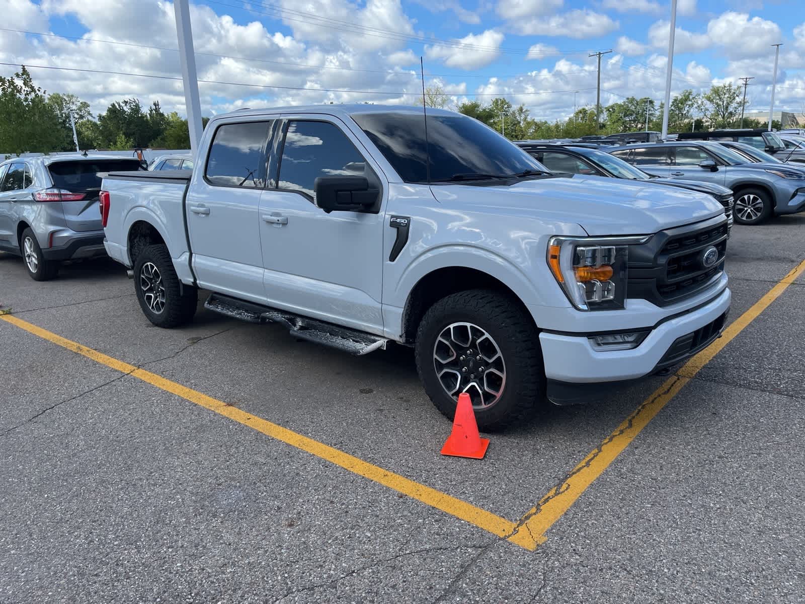 Thumbnail: 2022 Ford F-150 - 16