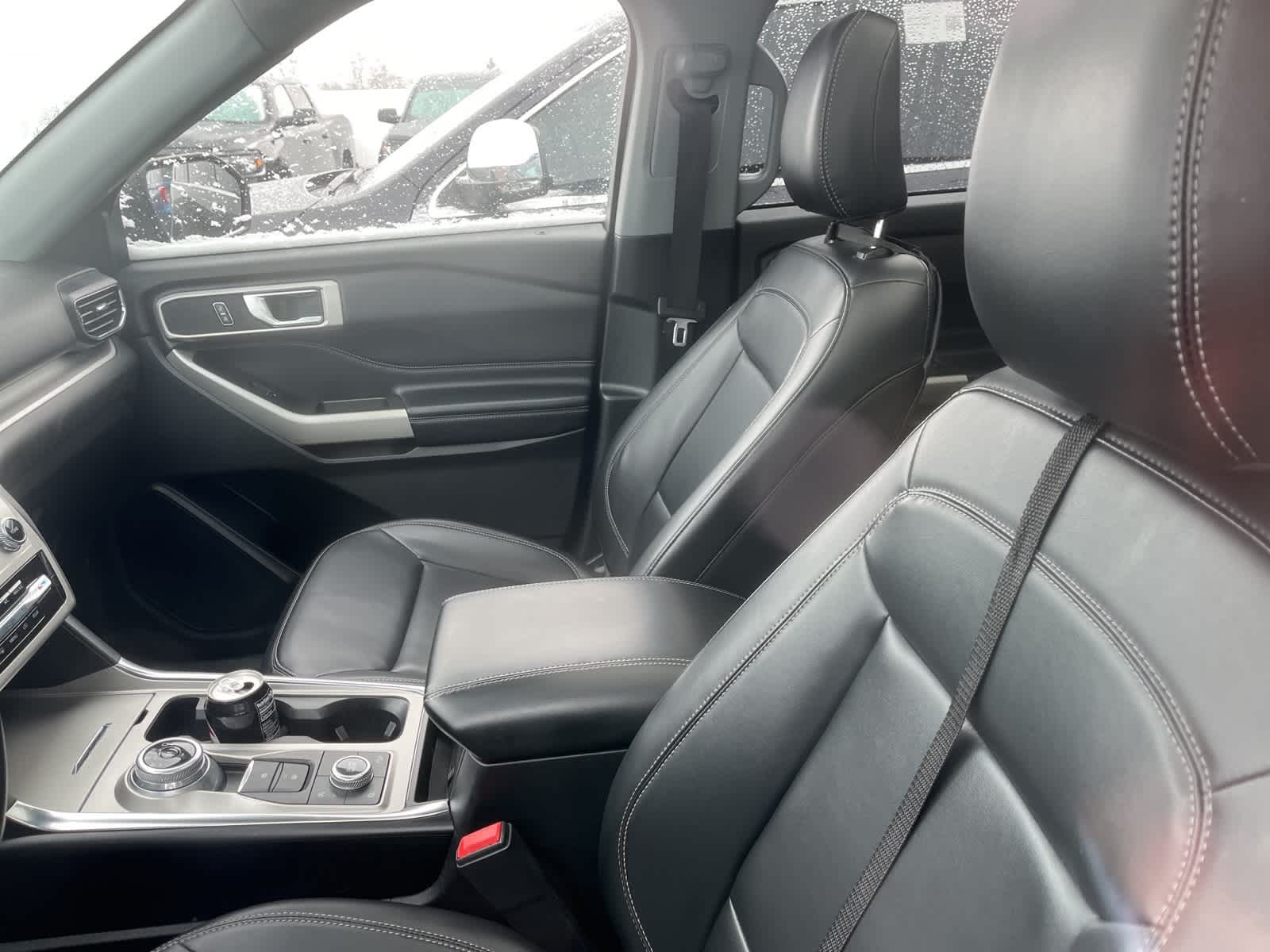 Thumbnail: 2021 Ford Explorer - 23