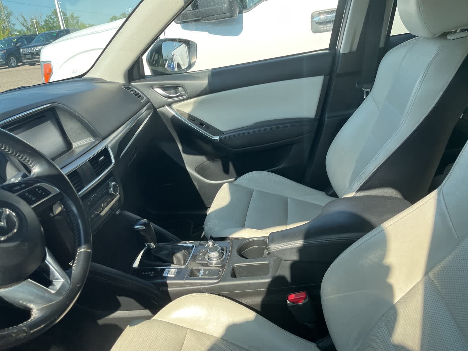 Thumbnail: 2016 Mazda CX-5 - 24