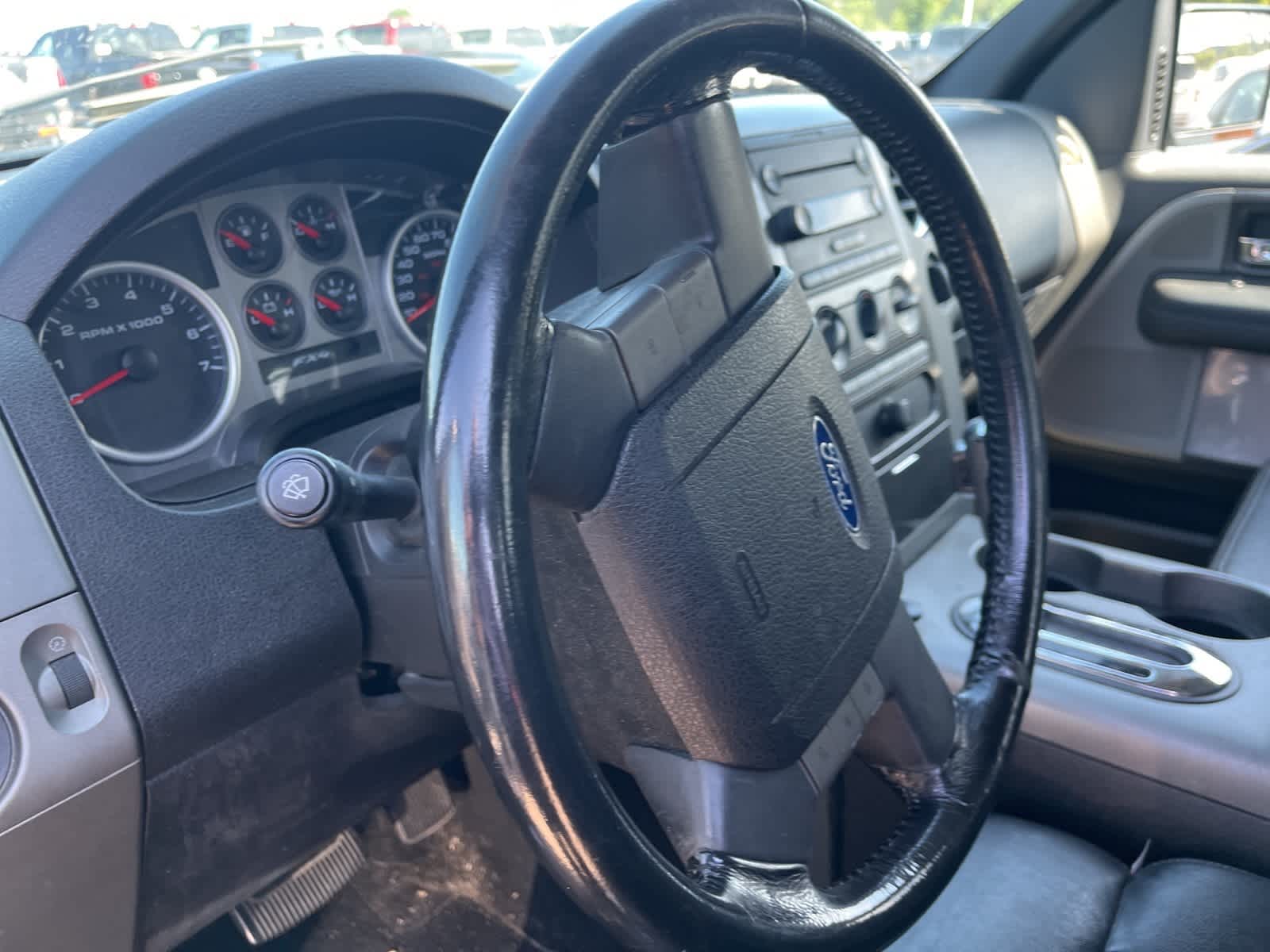 Thumbnail: 2004 Ford F-150 - 26