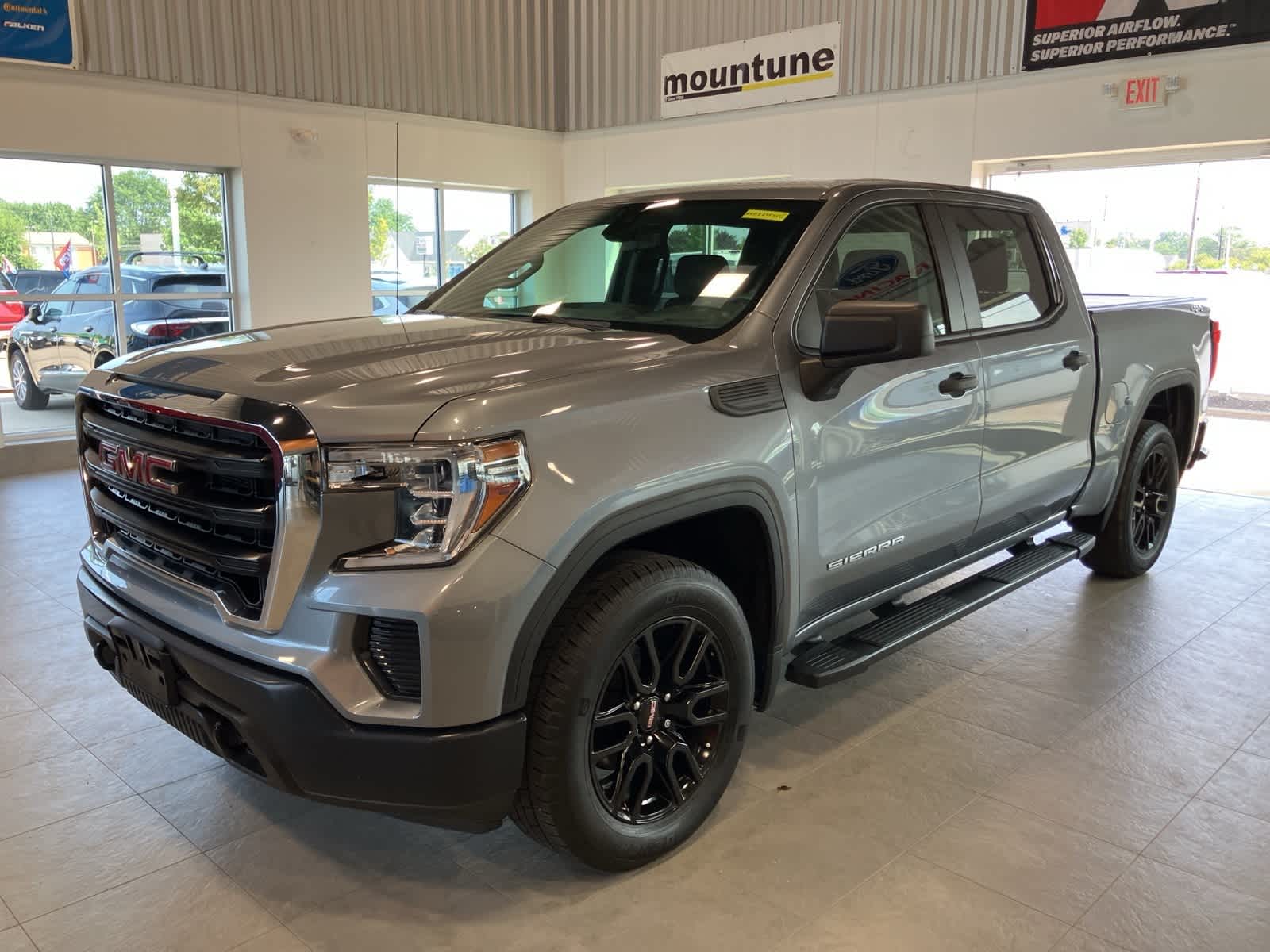 Thumbnail: 2021 GMC Sierra 1500 - 1
