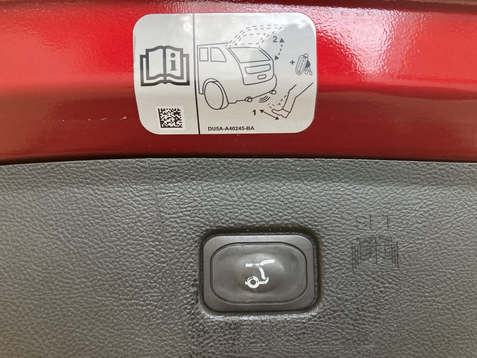 Thumbnail: 2019 Ford Edge - 30