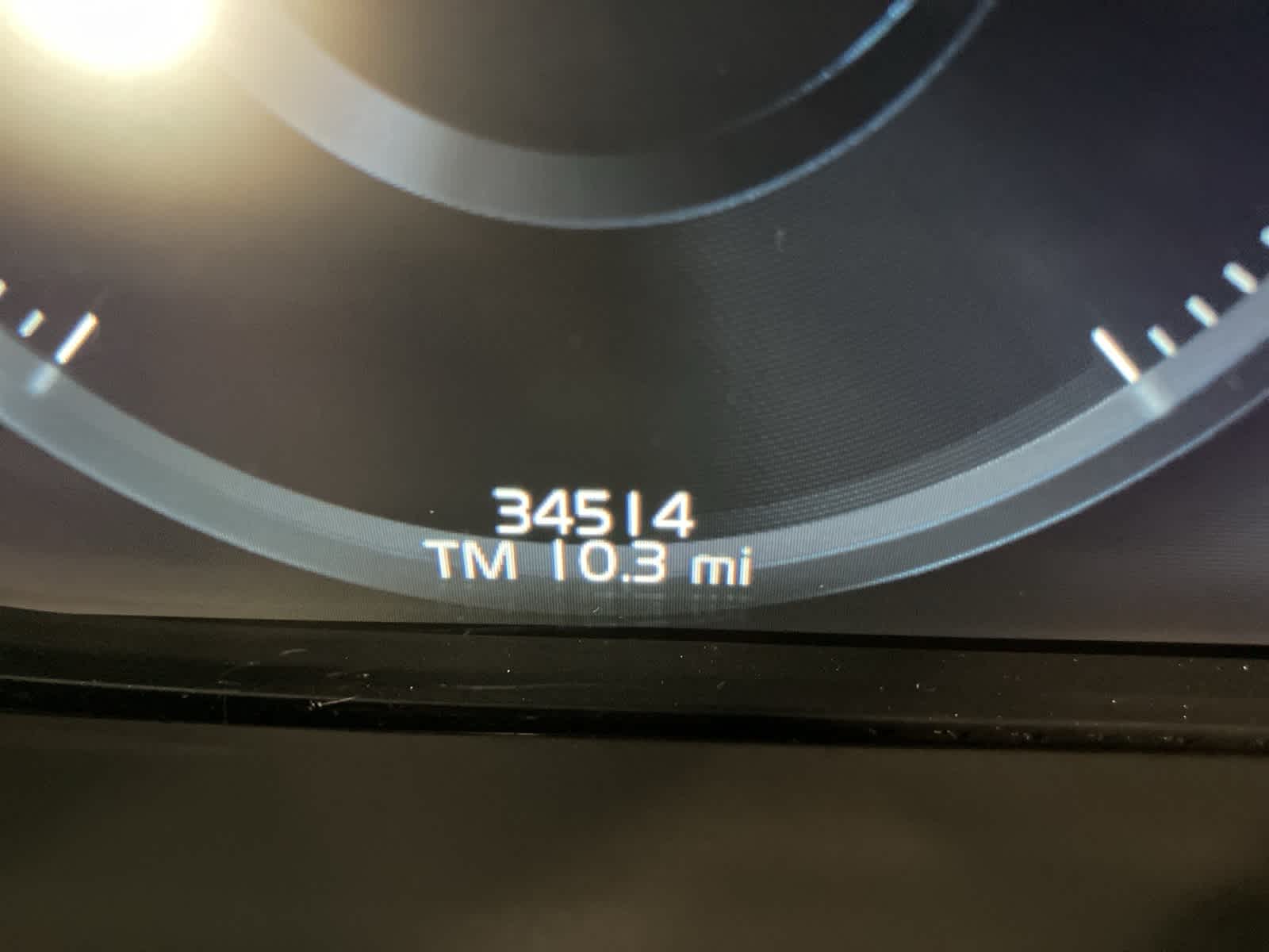 Thumbnail: 2022 Volvo XC90 - 33