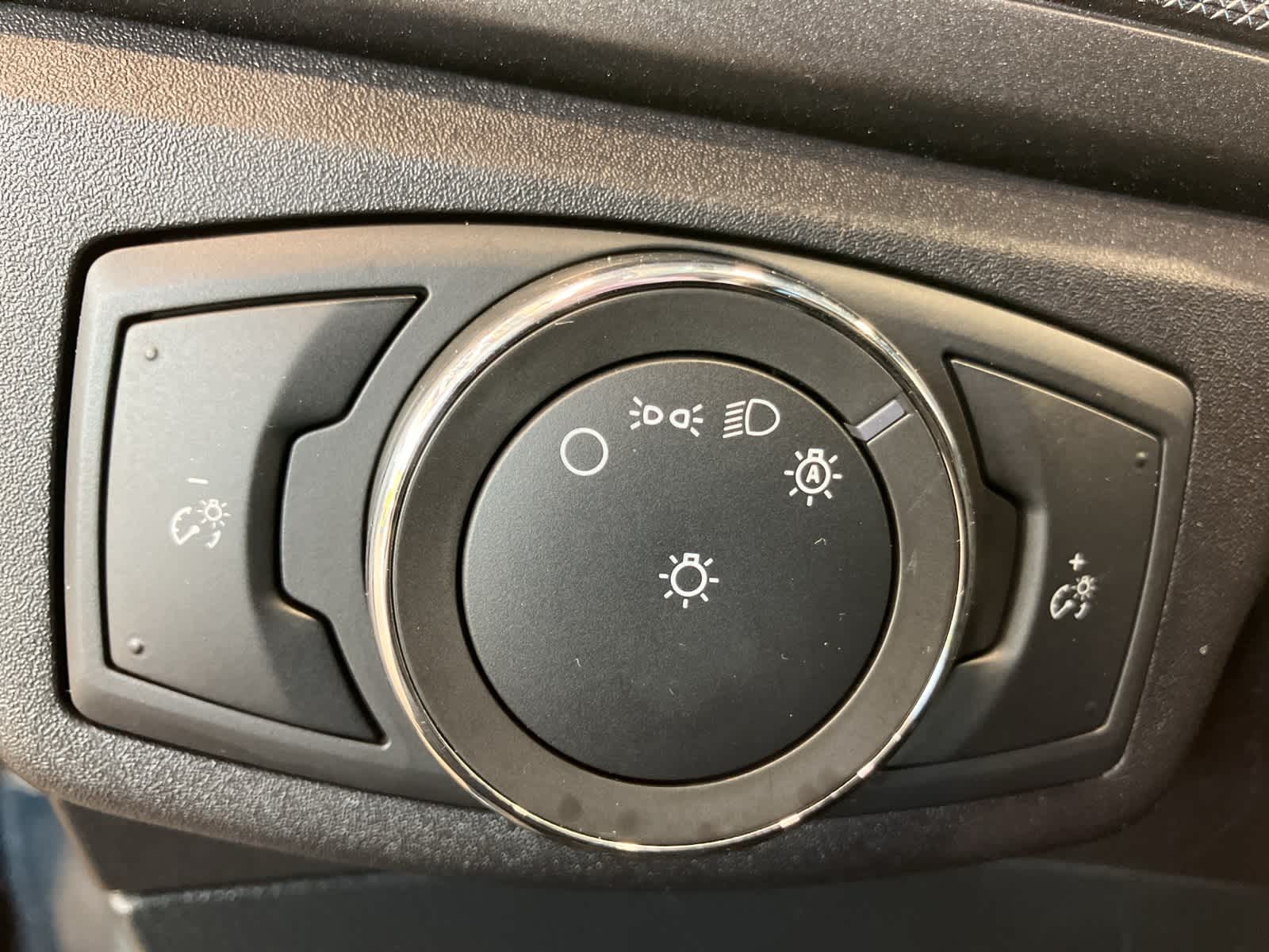 Thumbnail: 2020 Ford Fusion - 14