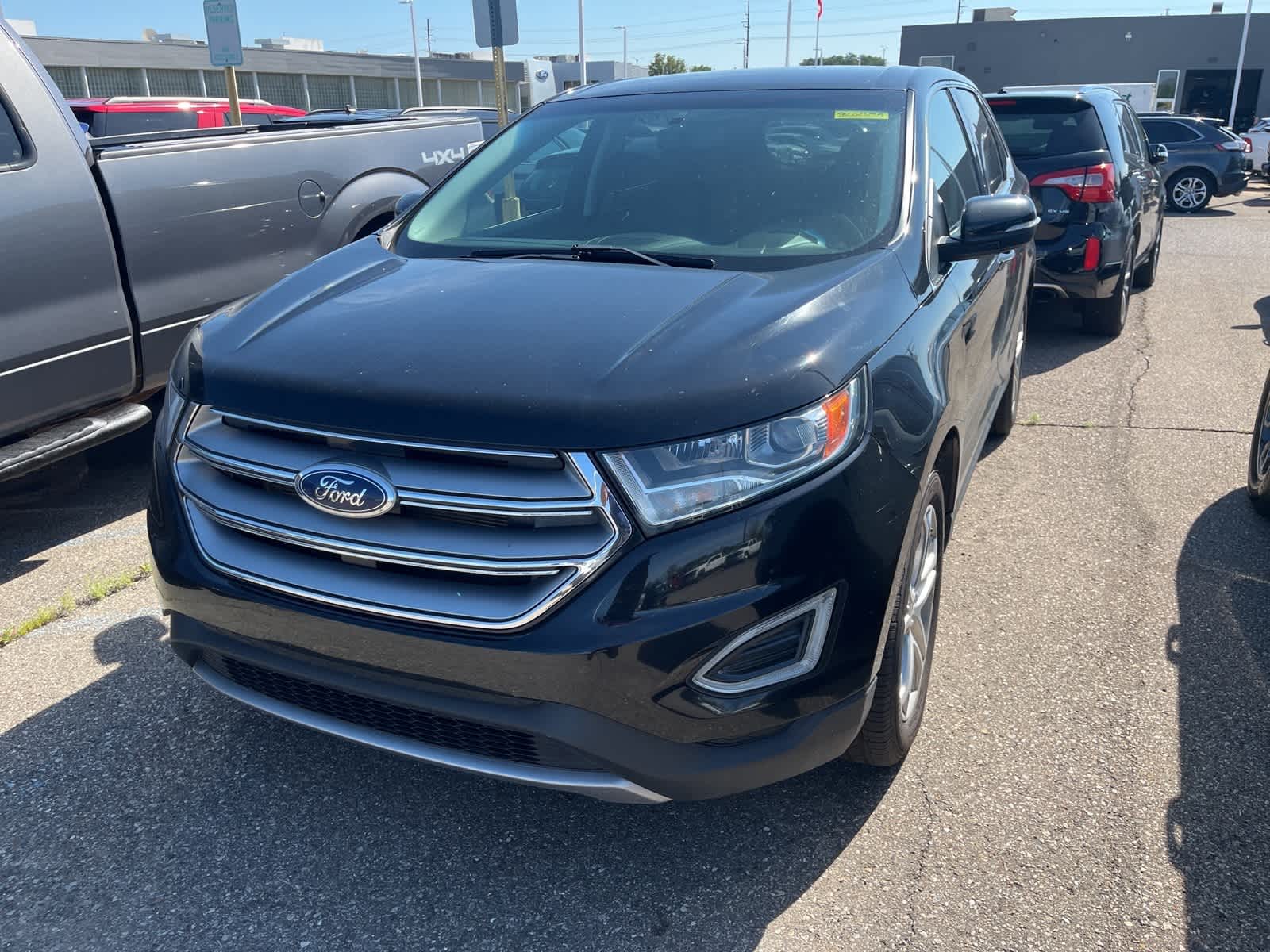 Thumbnail: 2018 Ford Edge - 3