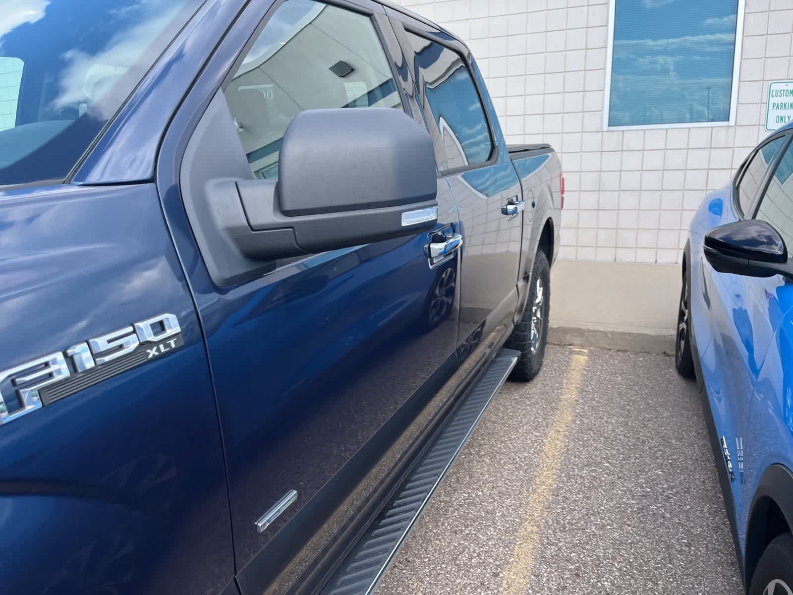 Thumbnail: 2015 Ford F-150 - 6