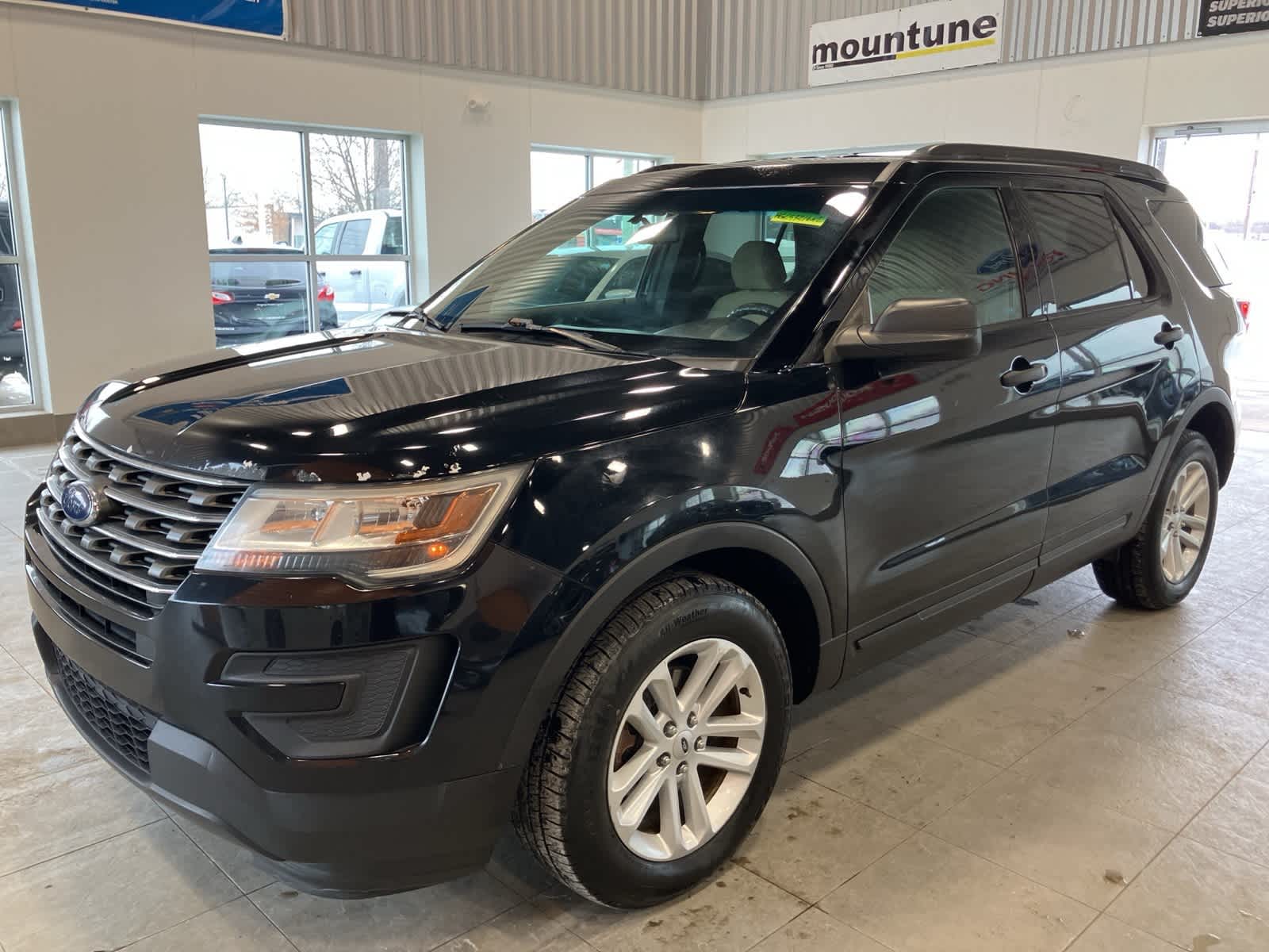 2017 Ford Explorer Base -
                  Sterling Heights, MI