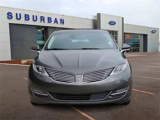 Thumbnail: 2015 Lincoln MKZ - 3