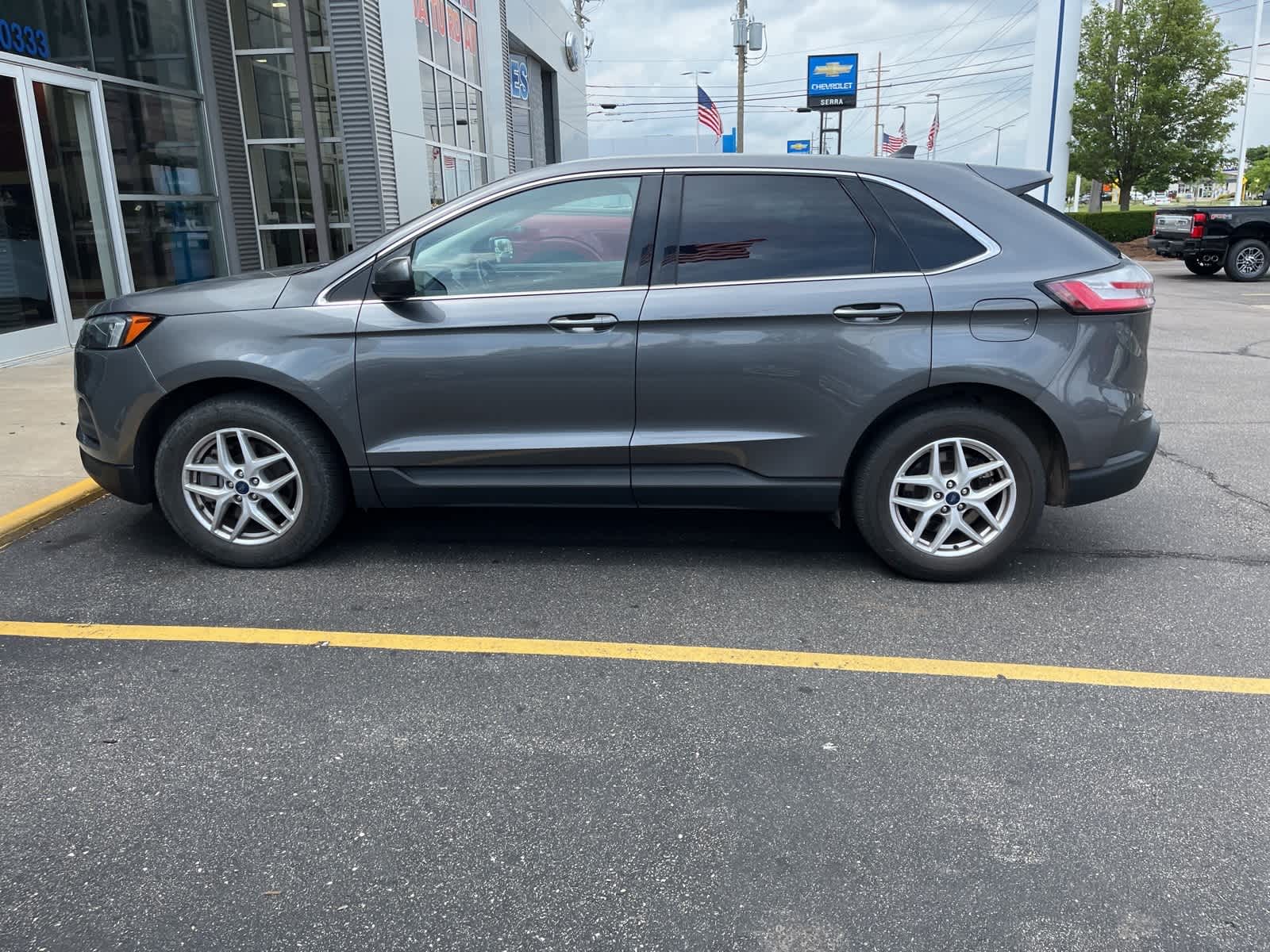 Thumbnail: 2022 Ford Edge - 6