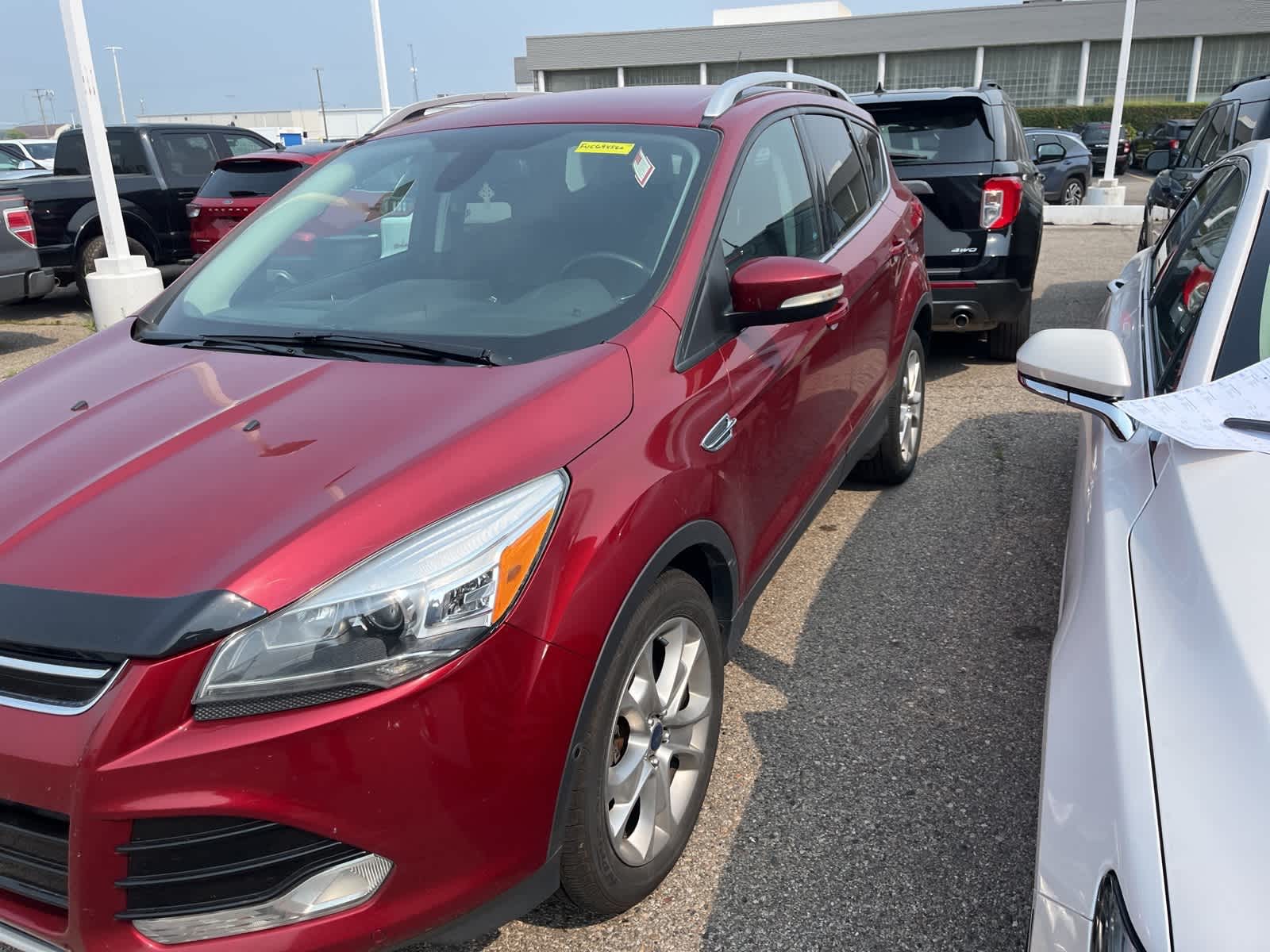 Thumbnail: 2015 Ford Escape - 3