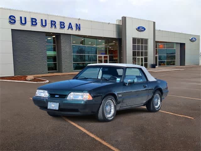1990 Ford Mustang LX 3