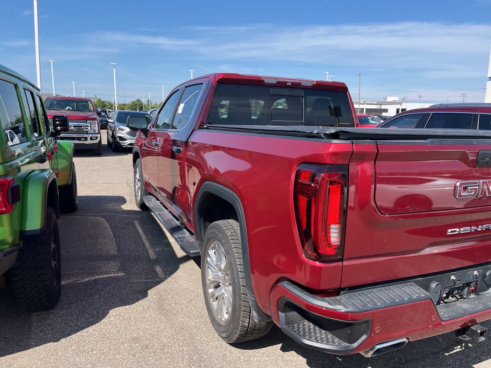 Thumbnail: 2019 GMC Sierra 1500 - 9