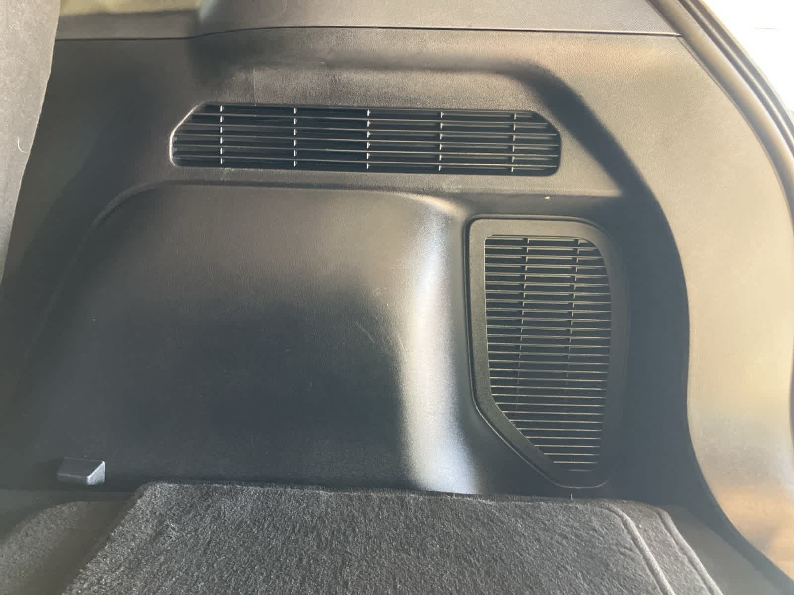 Thumbnail: 2022 Ford Escape - 28