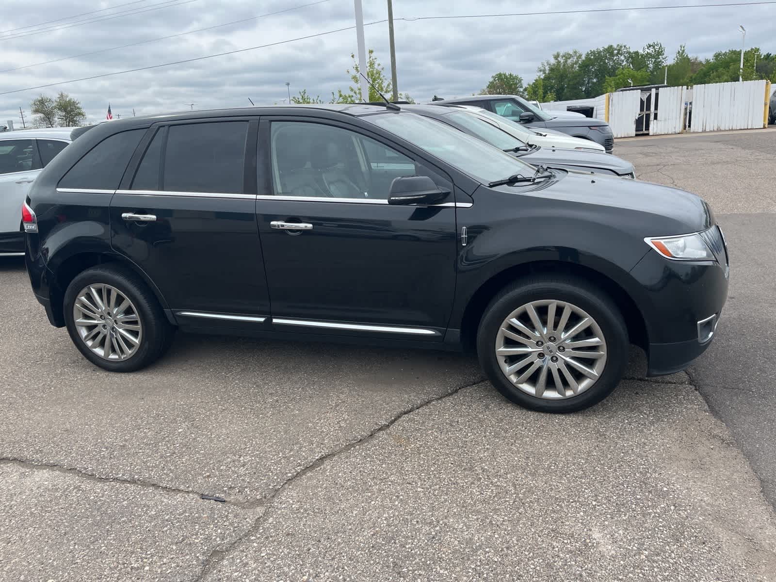 Thumbnail: 2013 Lincoln MKX - 11