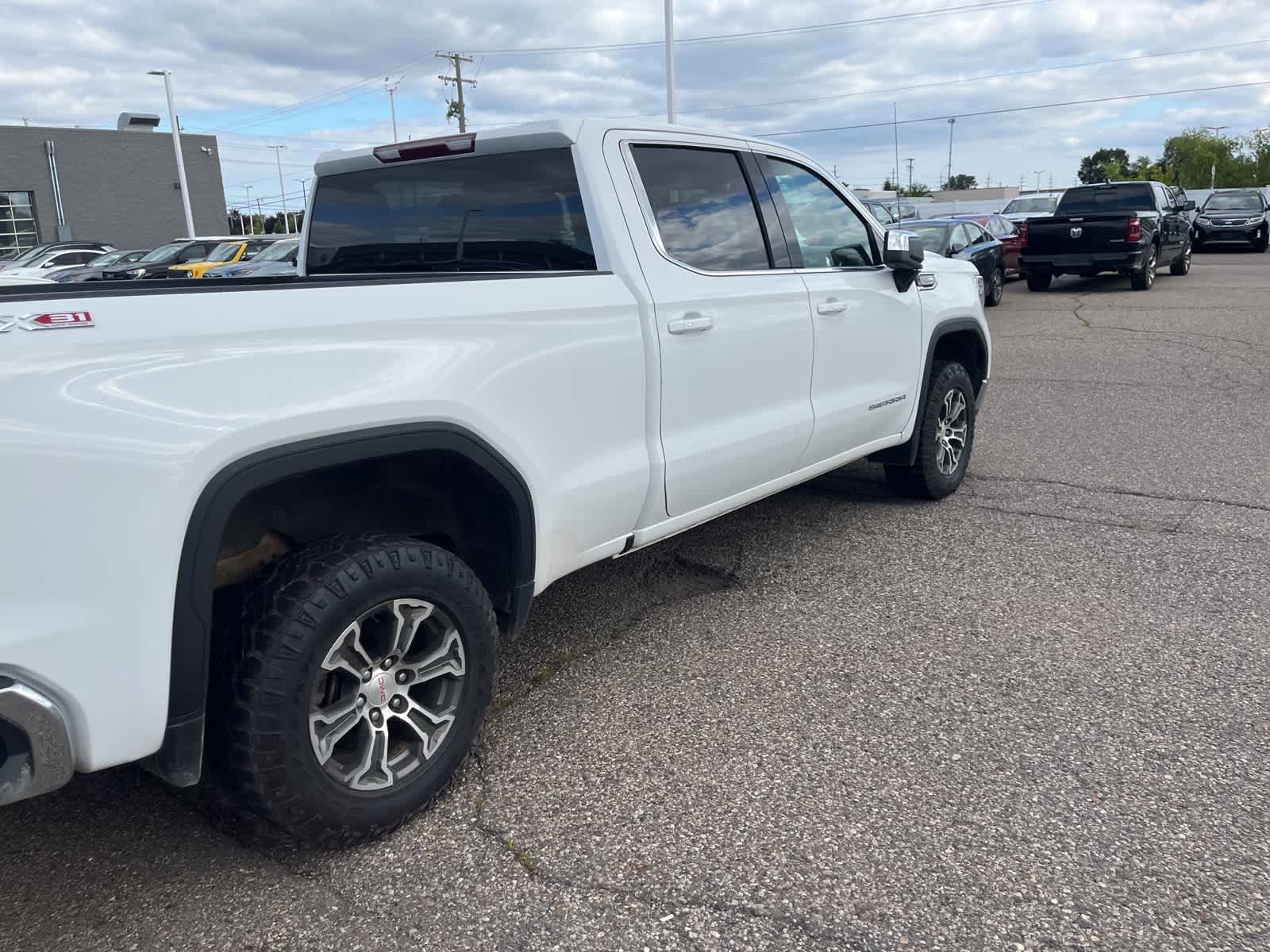 Thumbnail: 2020 GMC Sierra 1500 - 14