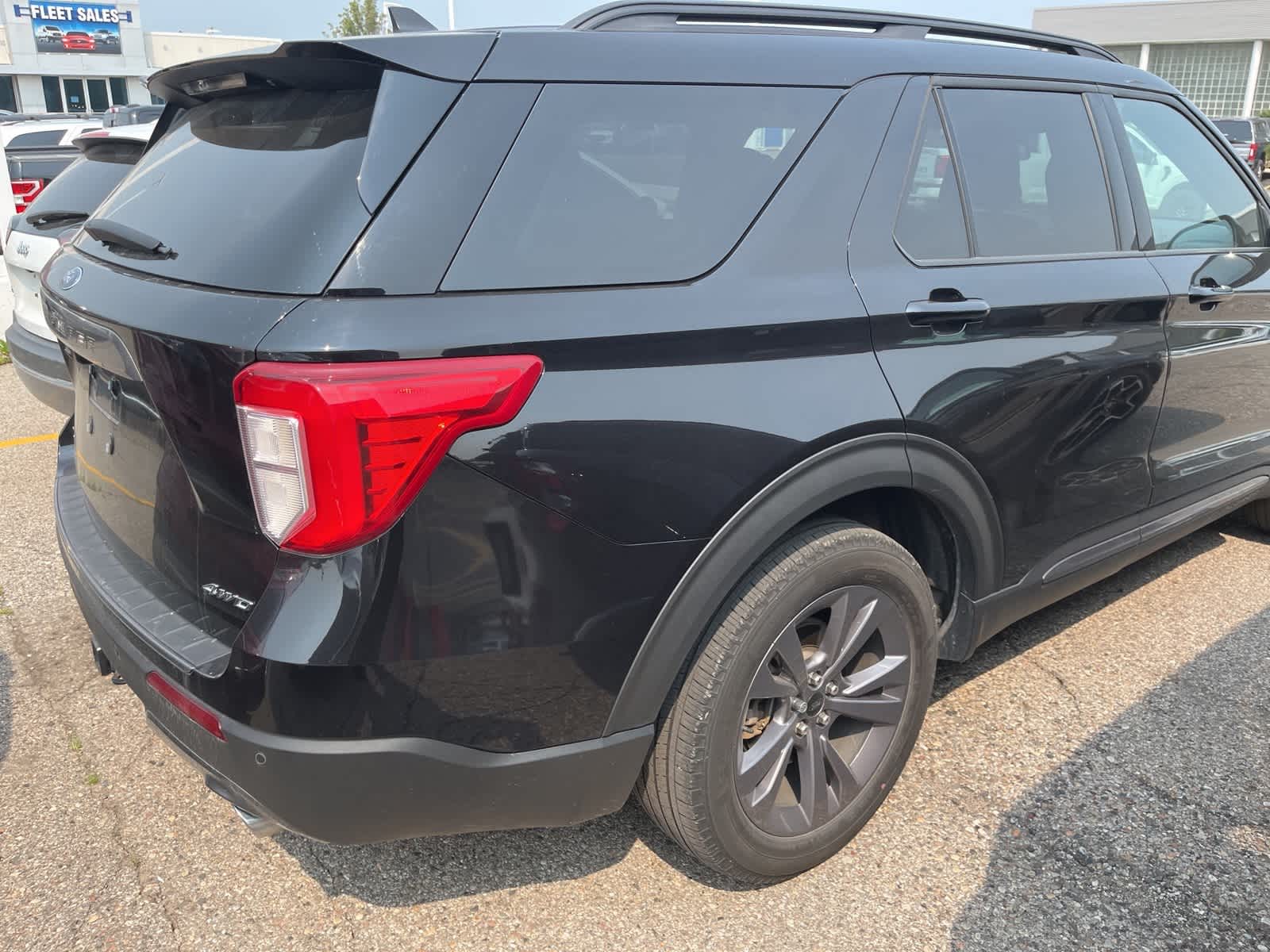 Thumbnail: 2023 Ford Explorer - 12