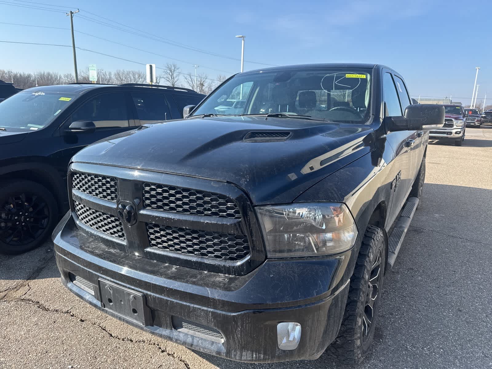 Thumbnail: 2022 RAM 1500 Classic - 1
