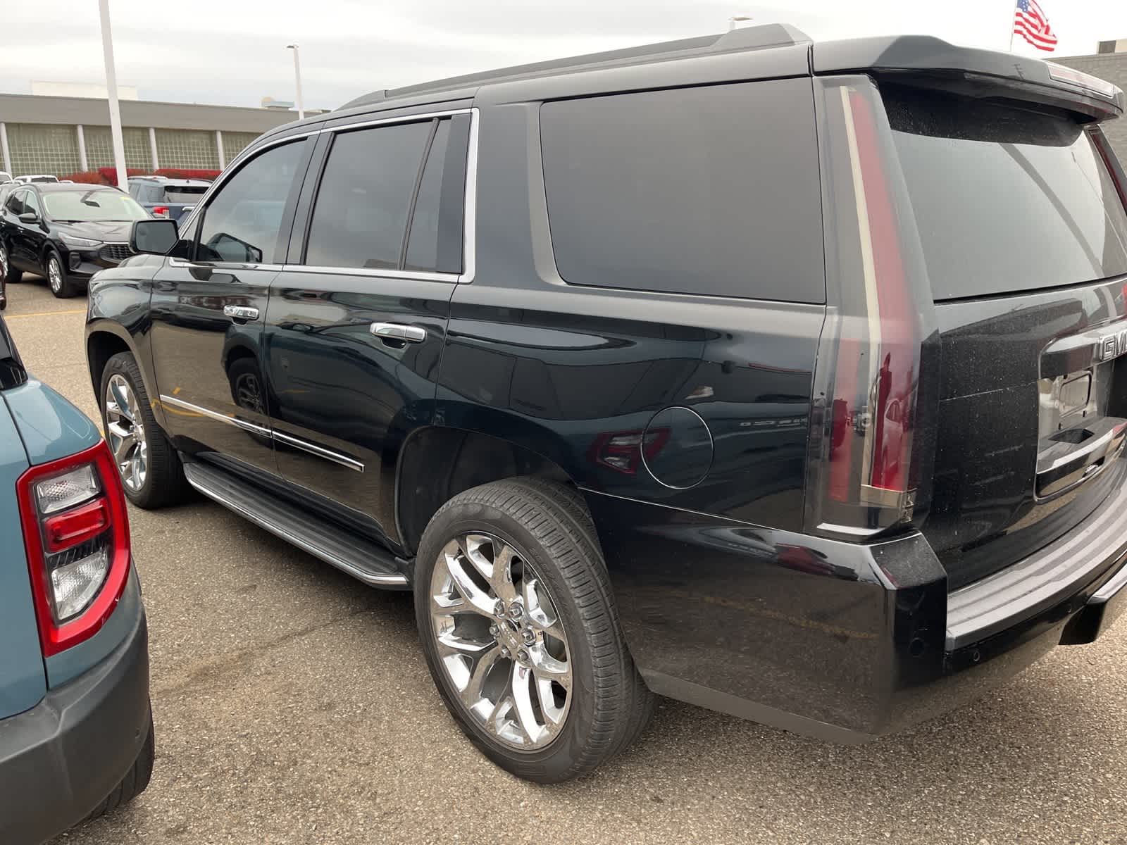 Thumbnail: 2017 GMC Yukon - 10