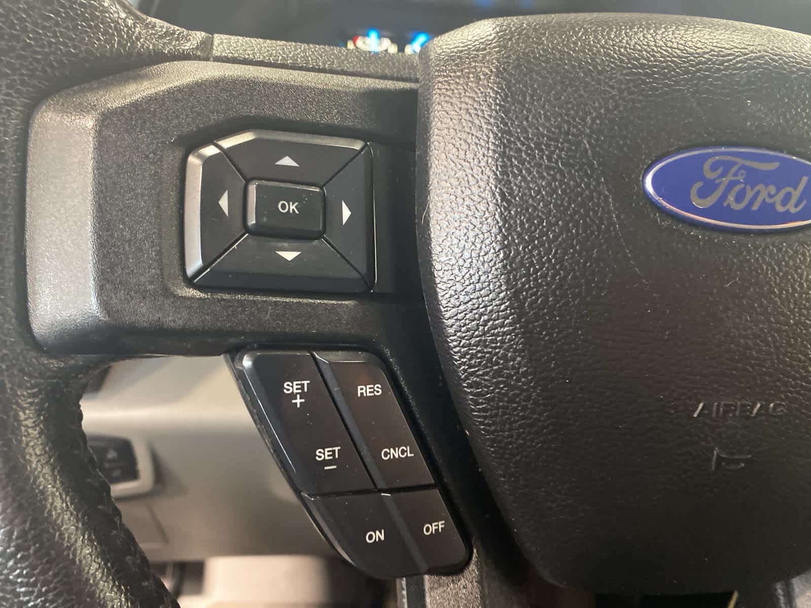 Thumbnail: 2015 Ford F-150 - 21