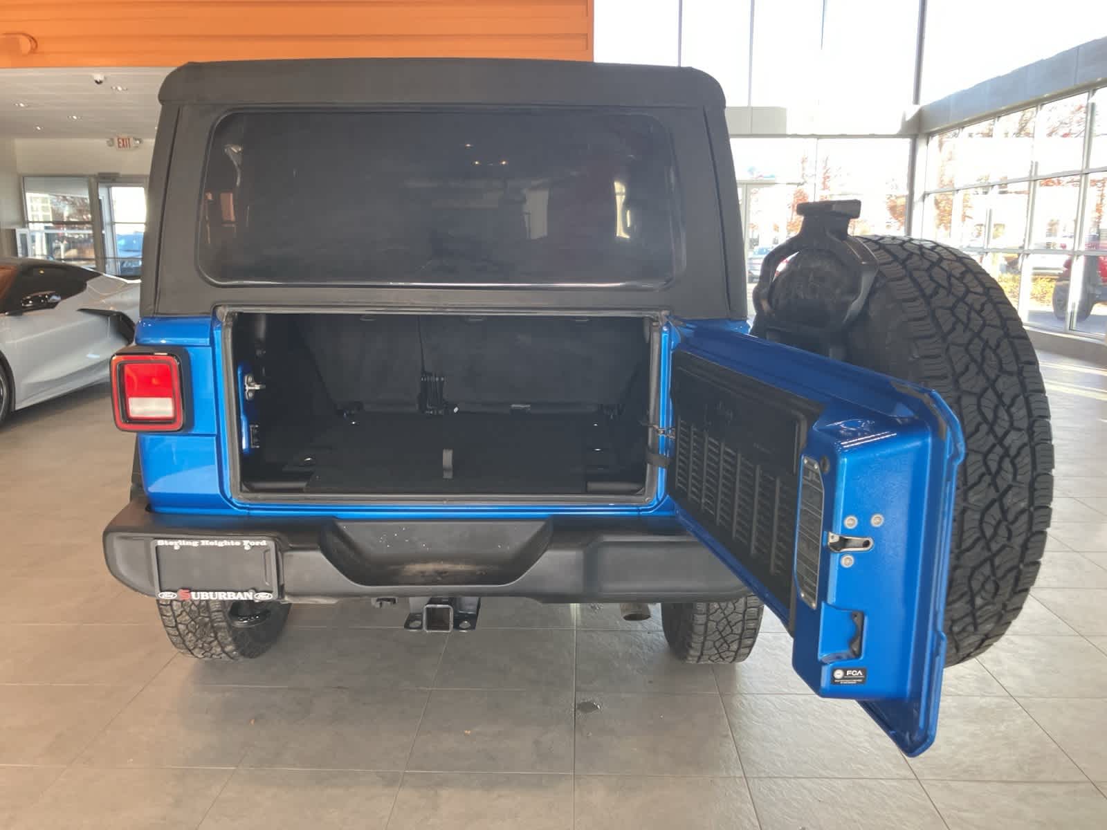 Thumbnail: 2021 Jeep Wrangler - 24