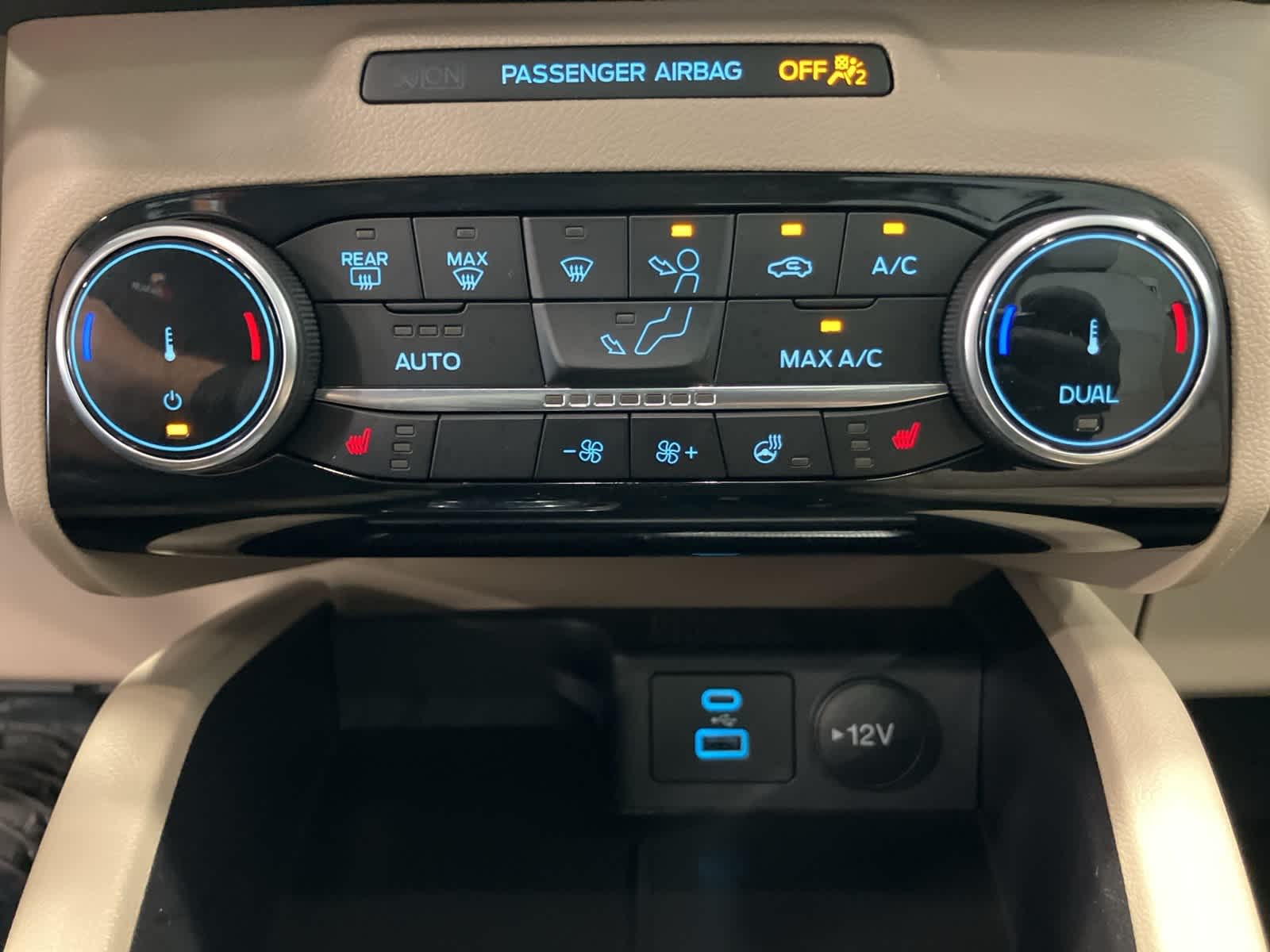 Thumbnail: 2022 Ford Escape - 19
