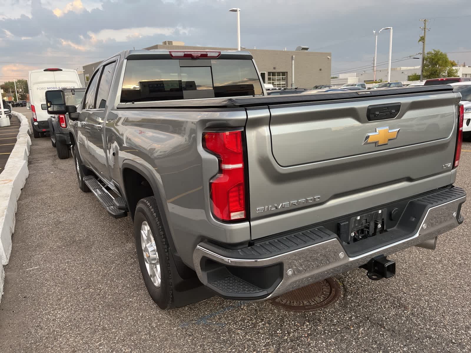 Thumbnail: 2025 Chevrolet Silverado 2500 - 10