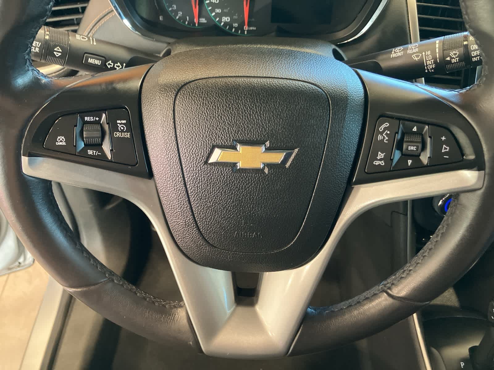 Thumbnail: 2017 Chevrolet Trax - 14